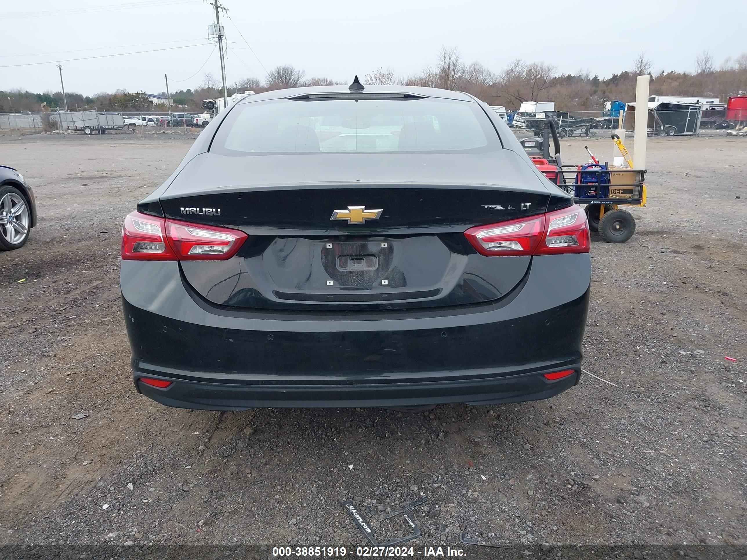 Photo 15 VIN: 1G1ZD5ST5KF126055 - CHEVROLET MALIBU 