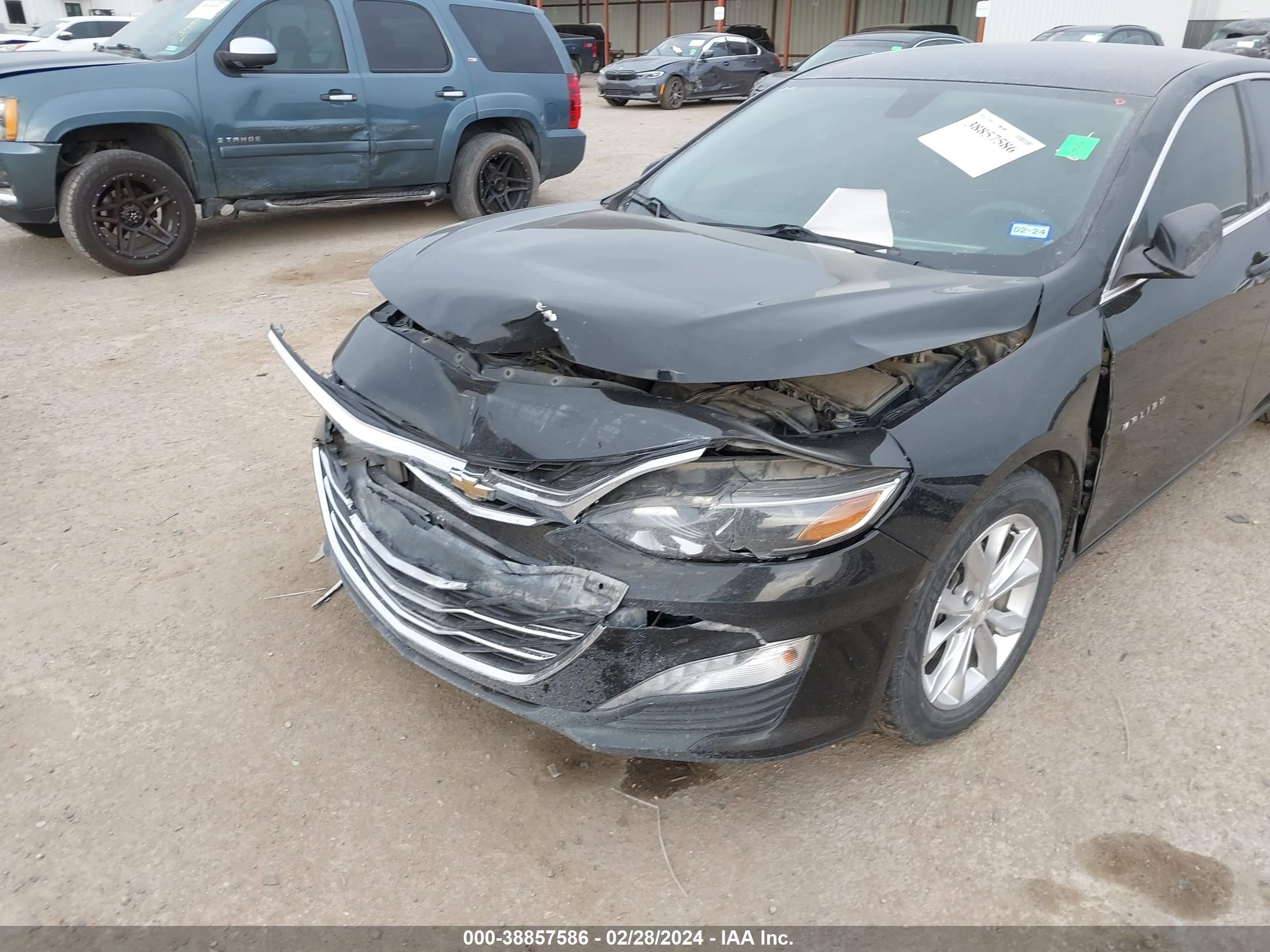 Photo 5 VIN: 1G1ZD5ST5KF164501 - CHEVROLET MALIBU 