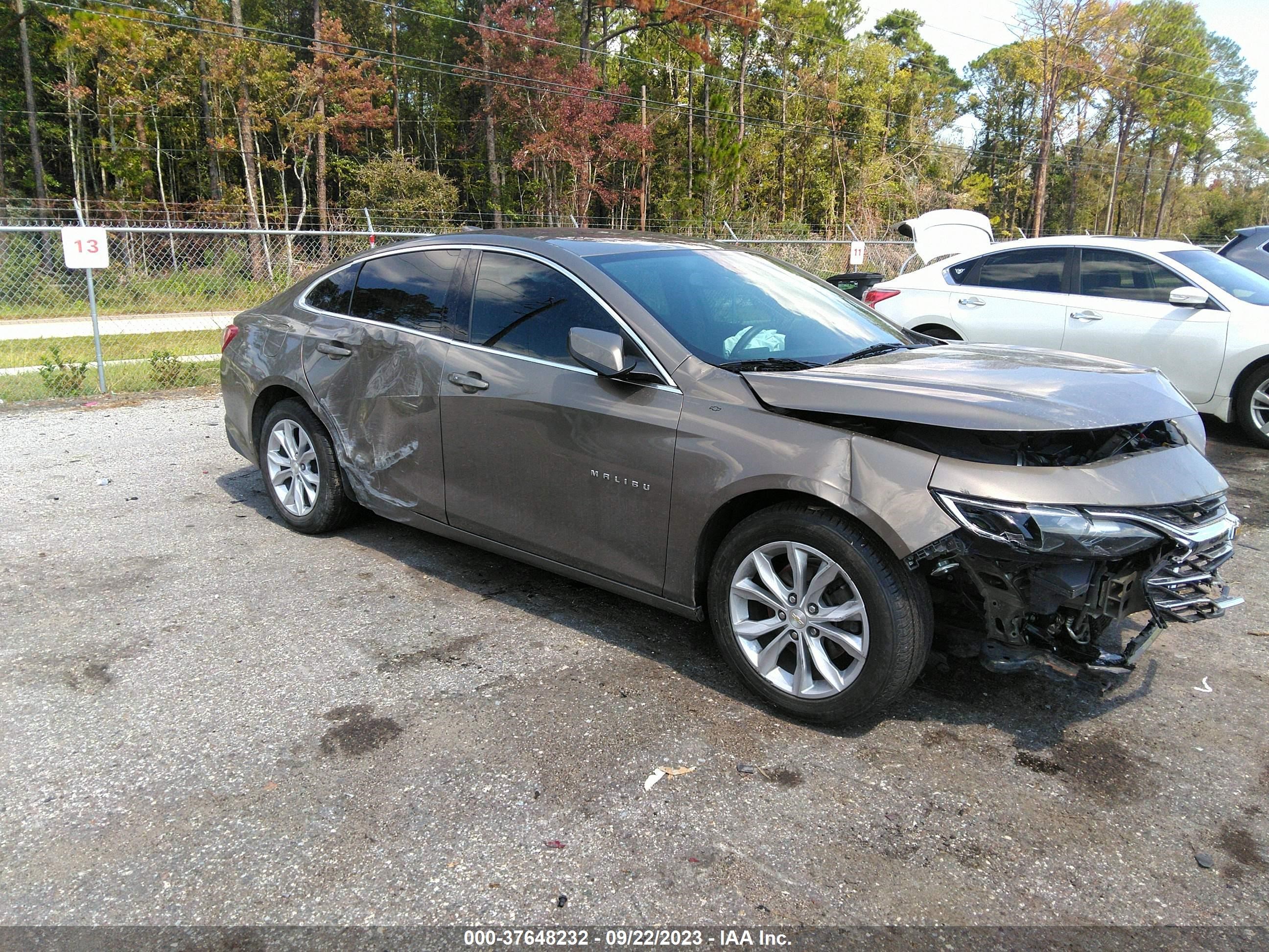 Photo 0 VIN: 1G1ZD5ST5LF030136 - CHEVROLET MALIBU 