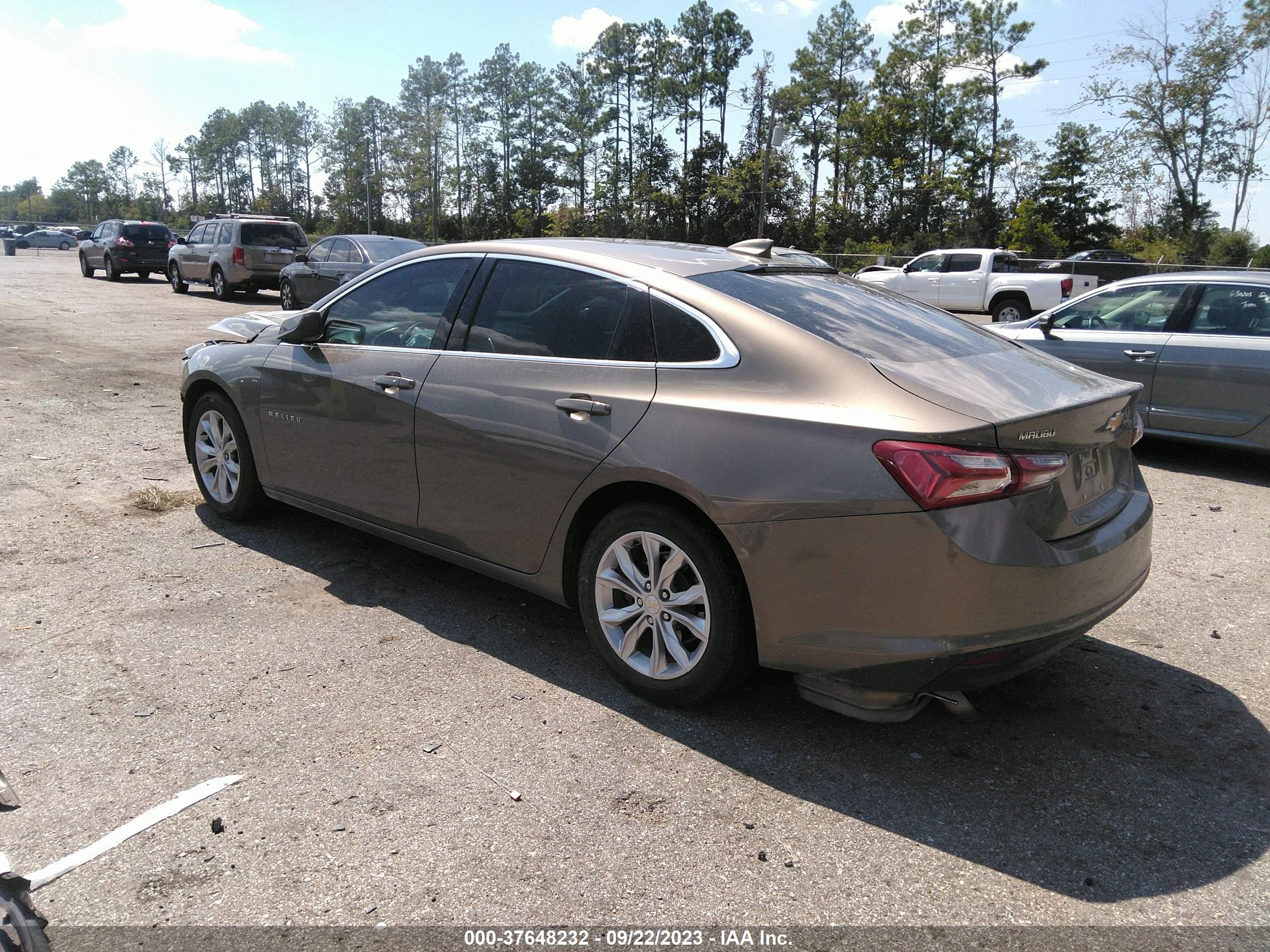 Photo 2 VIN: 1G1ZD5ST5LF030136 - CHEVROLET MALIBU 