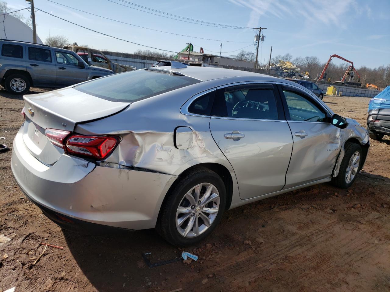 Photo 2 VIN: 1G1ZD5ST5LF062052 - CHEVROLET MALIBU 