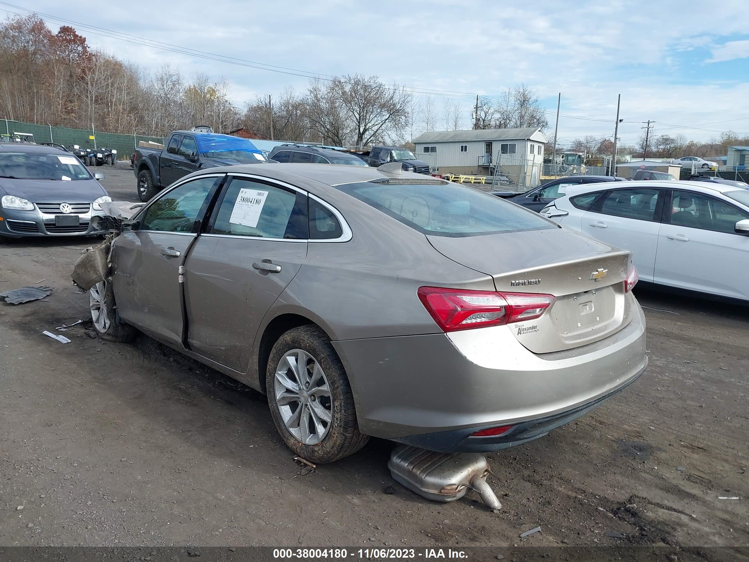 Photo 2 VIN: 1G1ZD5ST5NF120597 - CHEVROLET MALIBU 