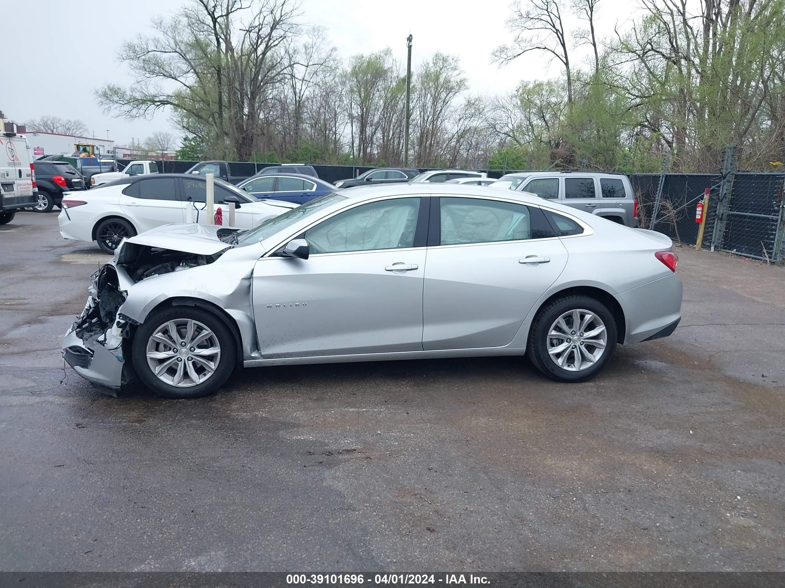 Photo 12 VIN: 1G1ZD5ST5NF154703 - CHEVROLET MALIBU 