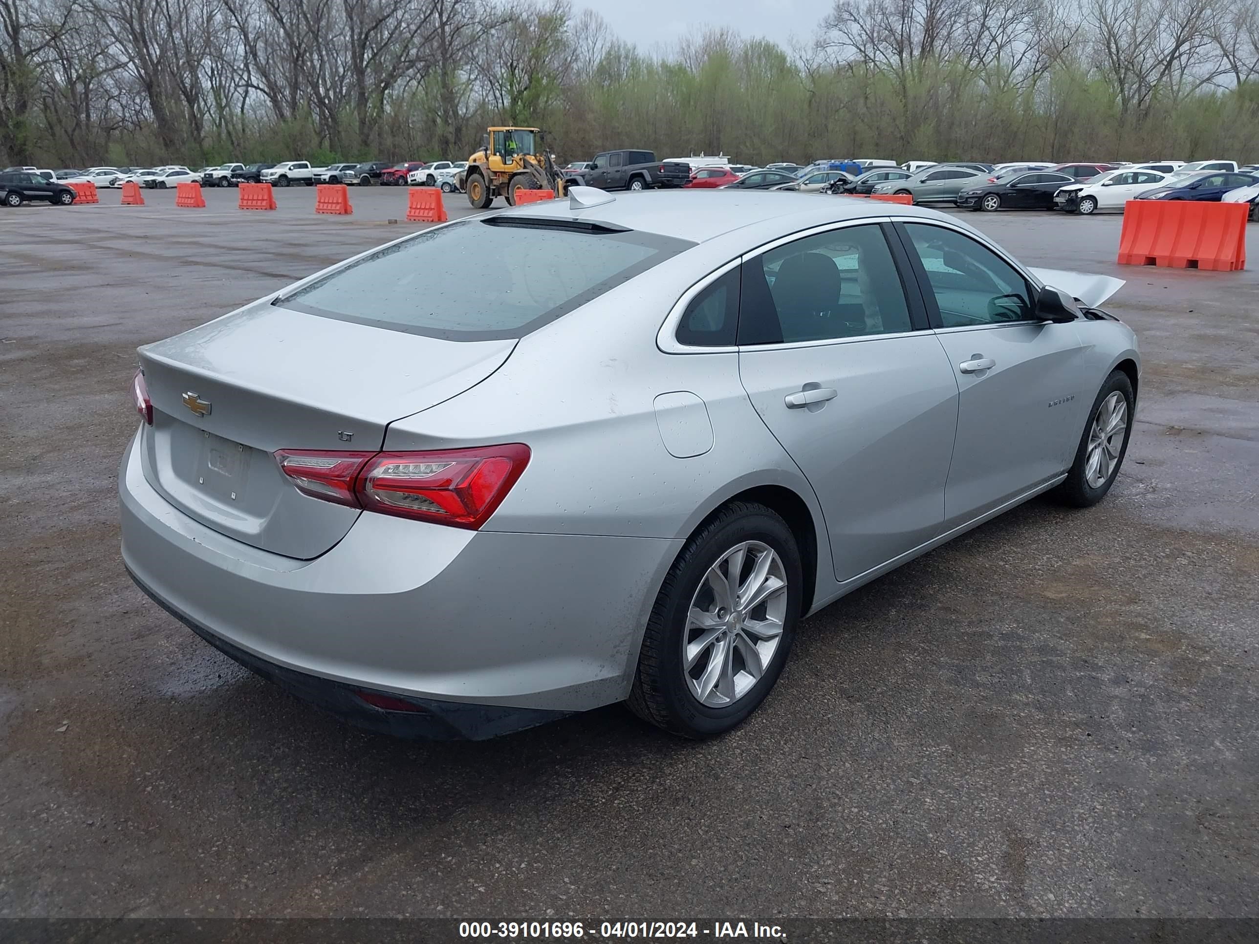 Photo 3 VIN: 1G1ZD5ST5NF154703 - CHEVROLET MALIBU 