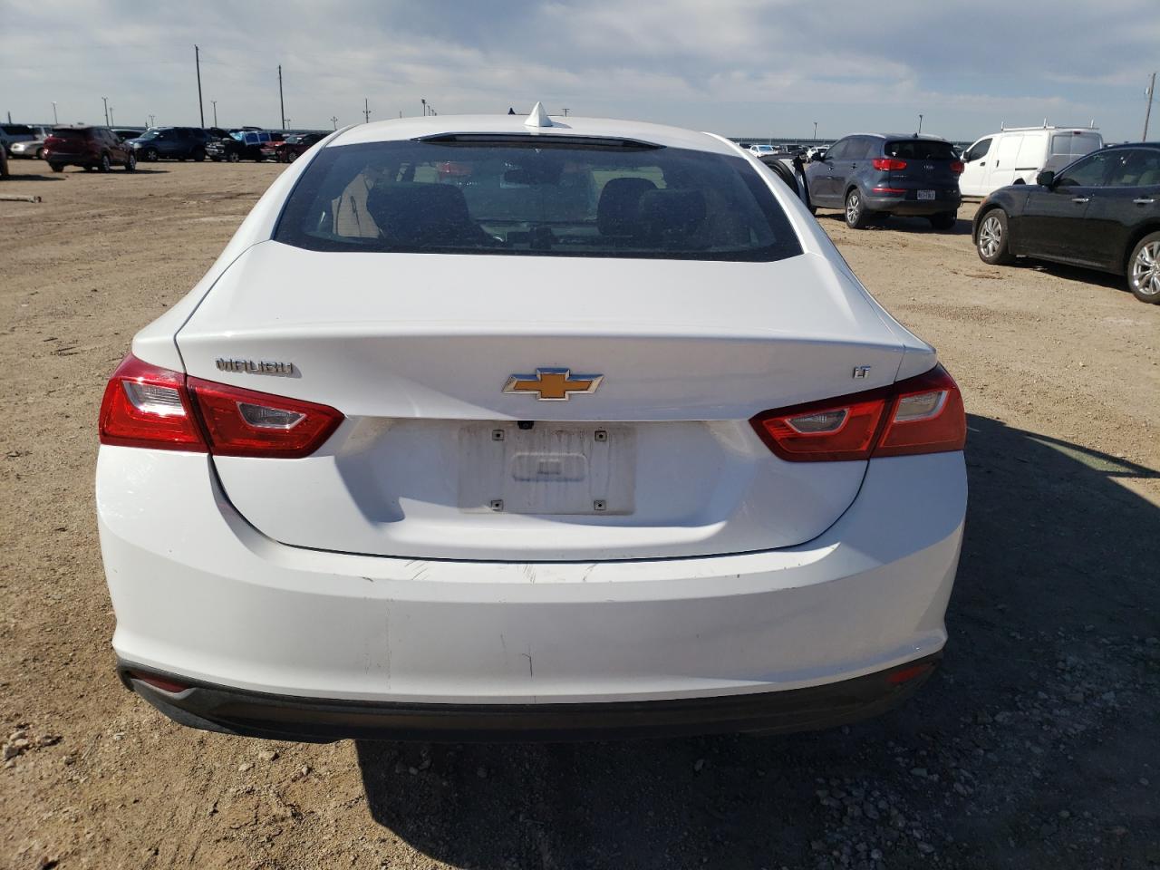 Photo 5 VIN: 1G1ZD5ST5PF214000 - CHEVROLET MALIBU 