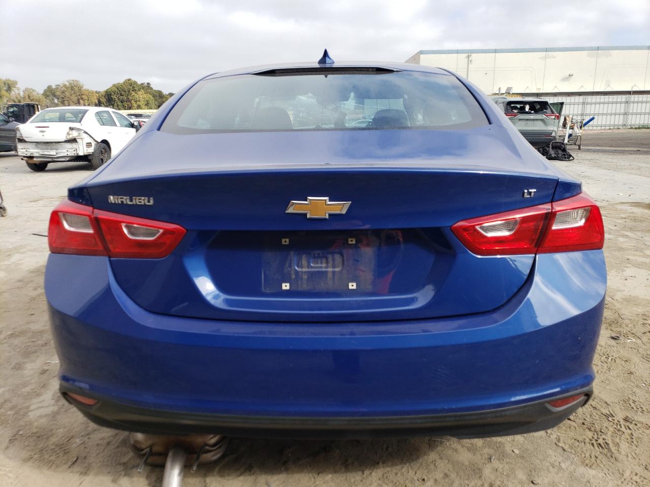 Photo 5 VIN: 1G1ZD5ST5PF217835 - CHEVROLET MALIBU 