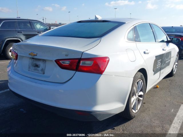 Photo 3 VIN: 1G1ZD5ST6JF153439 - CHEVROLET MALIBU 