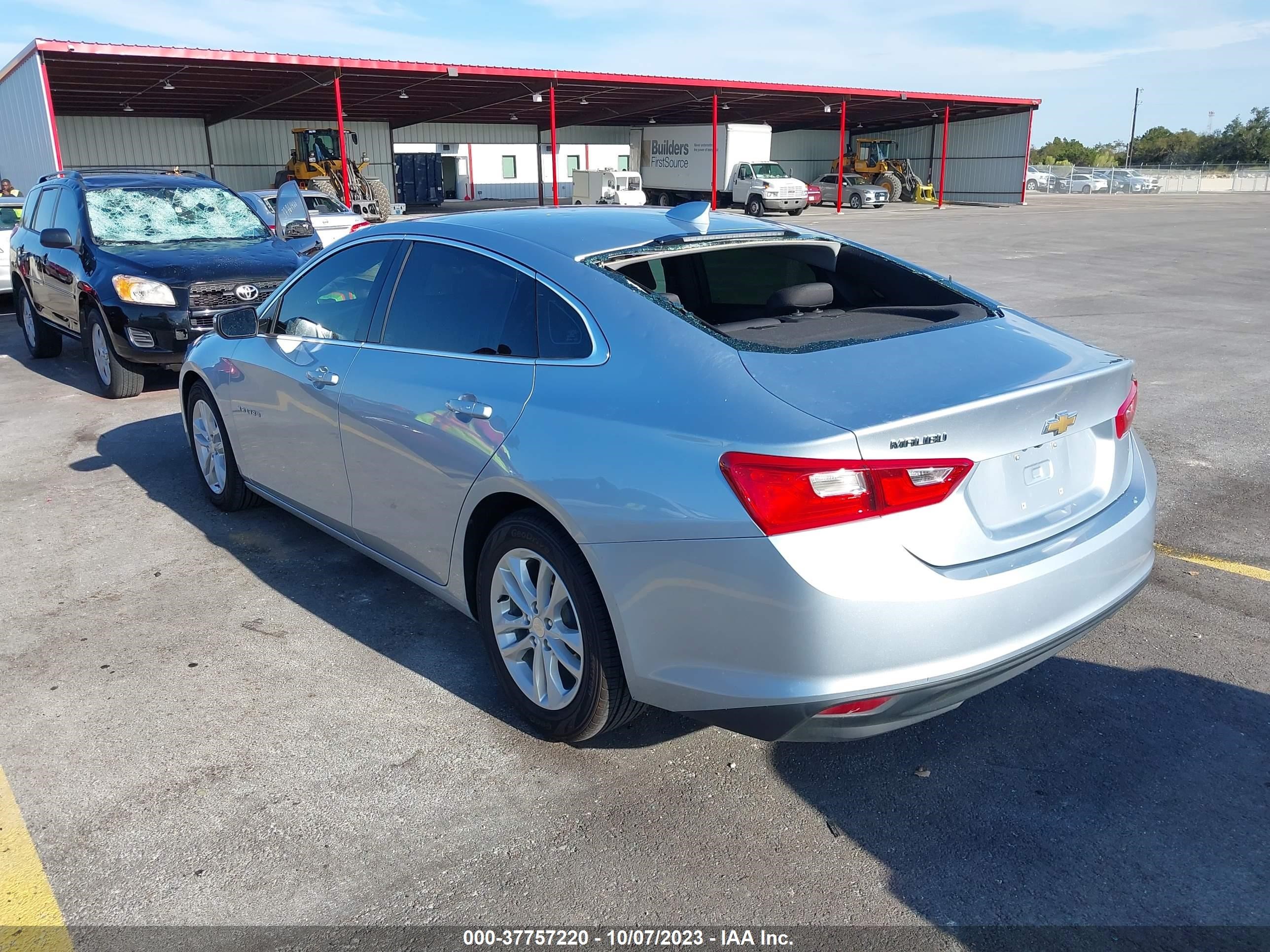 Photo 2 VIN: 1G1ZD5ST6JF181208 - CHEVROLET MALIBU 