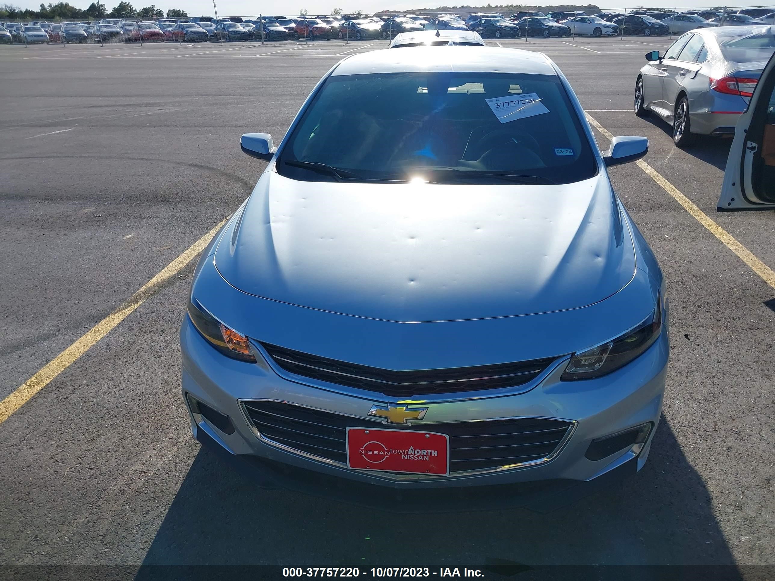 Photo 5 VIN: 1G1ZD5ST6JF181208 - CHEVROLET MALIBU 