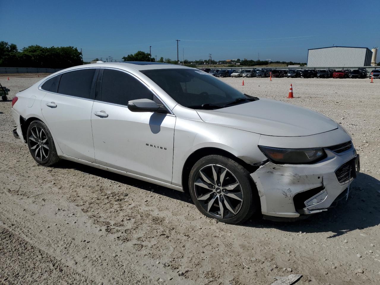 Photo 3 VIN: 1G1ZD5ST6JF184013 - CHEVROLET MALIBU 