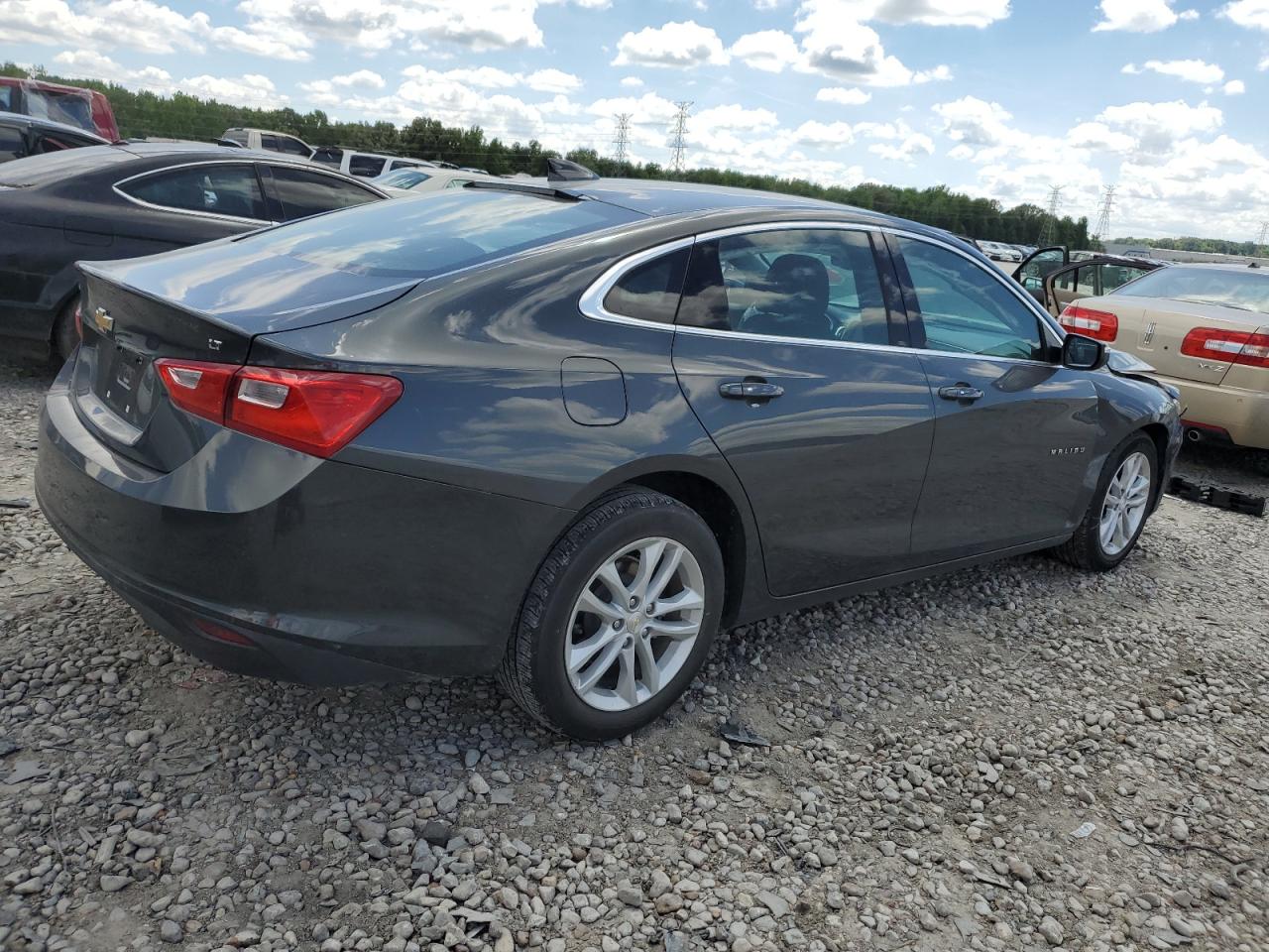 Photo 2 VIN: 1G1ZD5ST6JF233632 - CHEVROLET MALIBU 