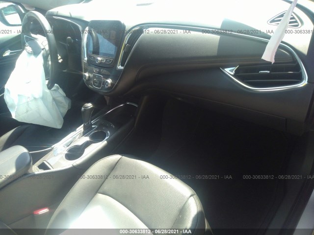 Photo 4 VIN: 1G1ZD5ST6JF288260 - CHEVROLET MALIBU 