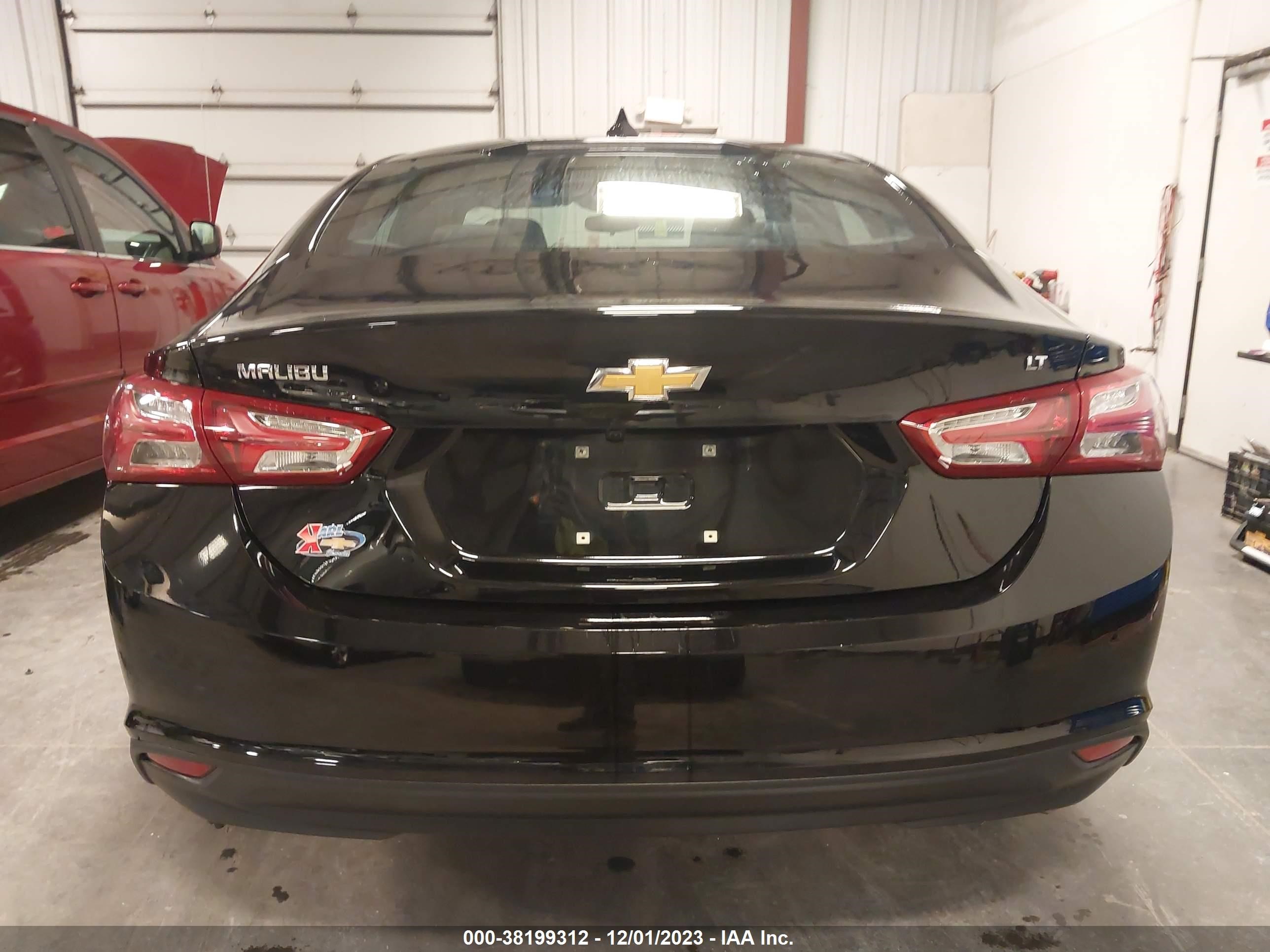 Photo 15 VIN: 1G1ZD5ST6KF122113 - CHEVROLET MALIBU 