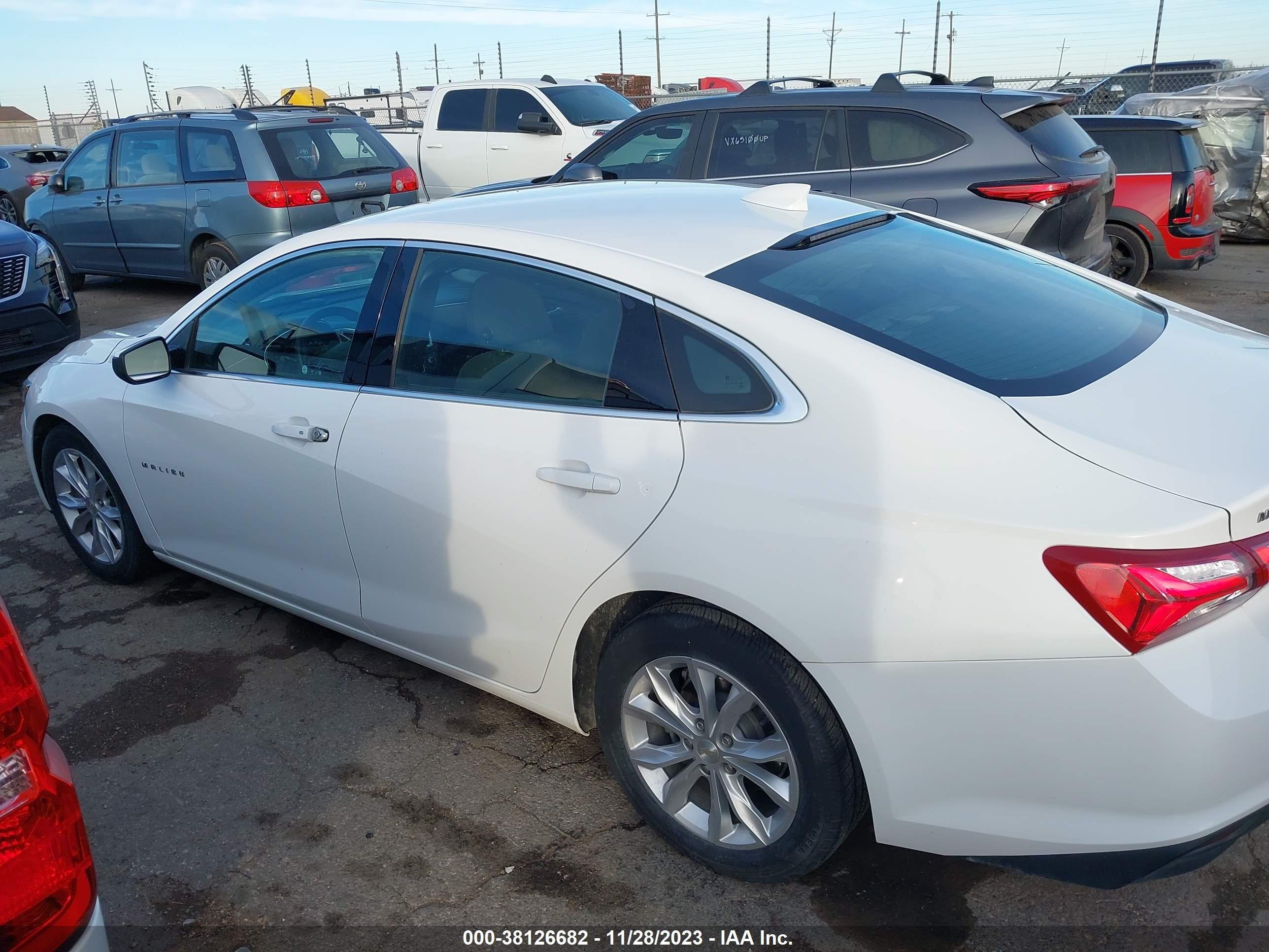 Photo 13 VIN: 1G1ZD5ST6LF028704 - CHEVROLET MALIBU 