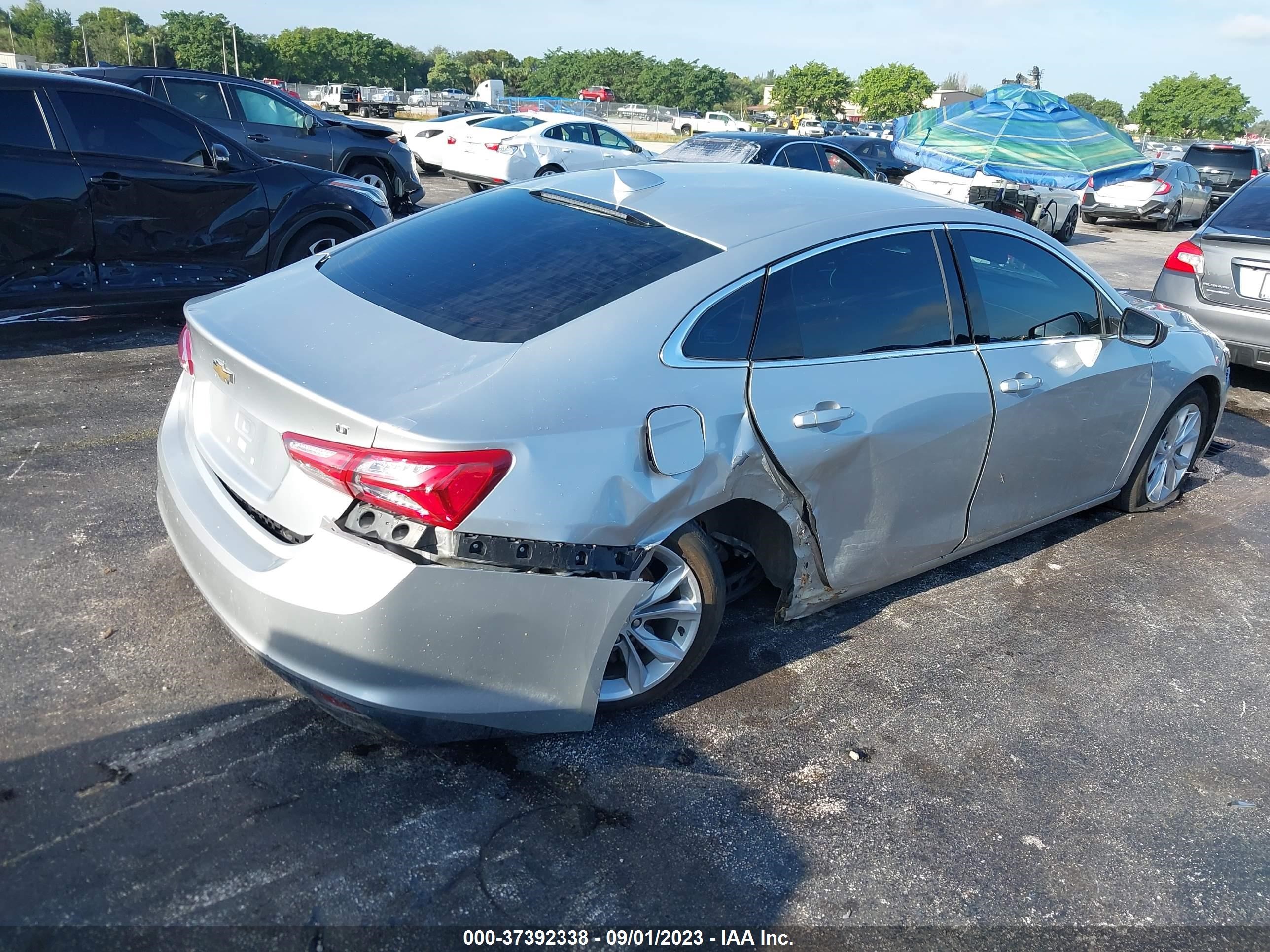 Photo 3 VIN: 1G1ZD5ST6MF069917 - CHEVROLET MALIBU 