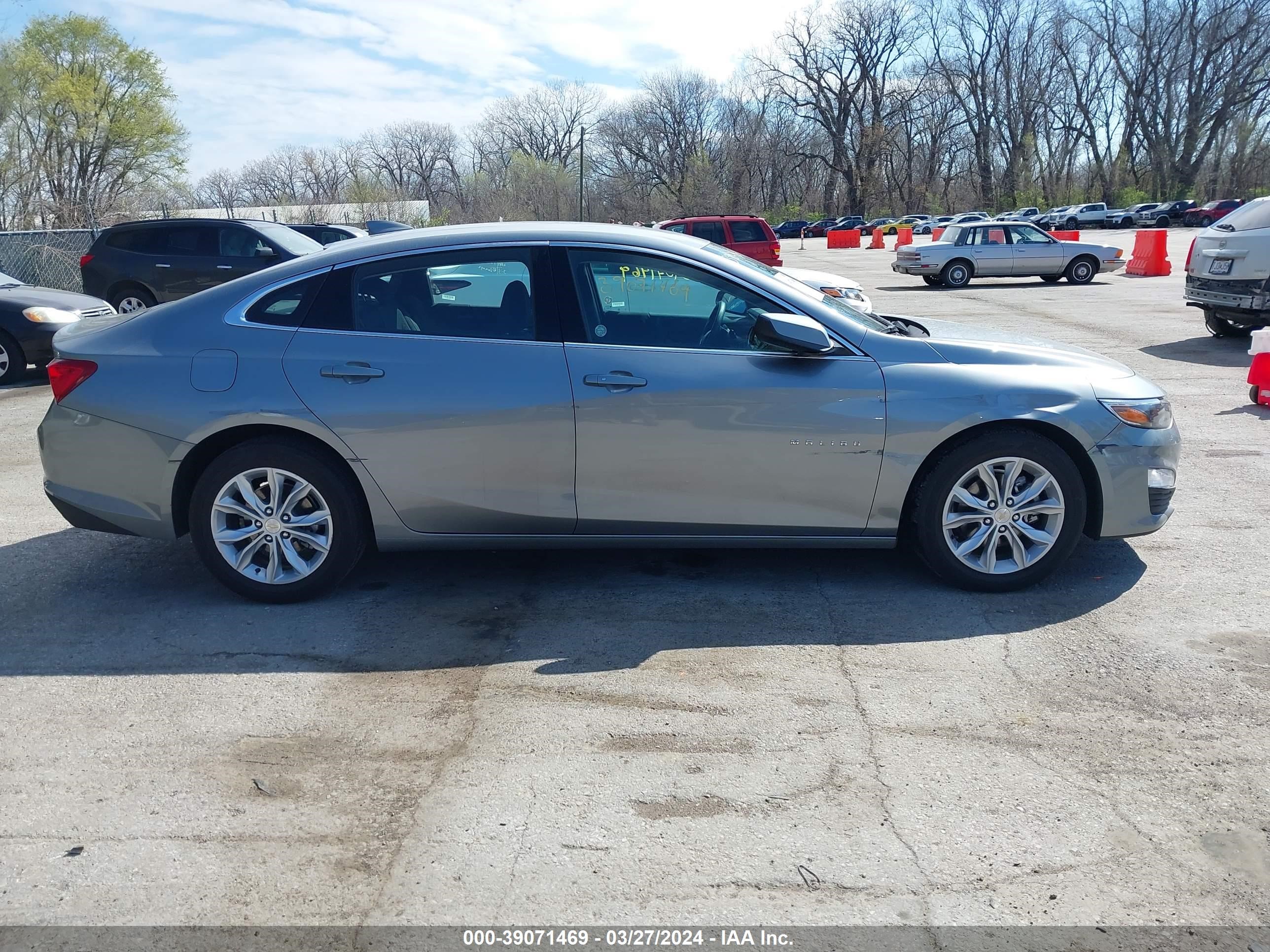 Photo 12 VIN: 1G1ZD5ST6PF221344 - CHEVROLET MALIBU 