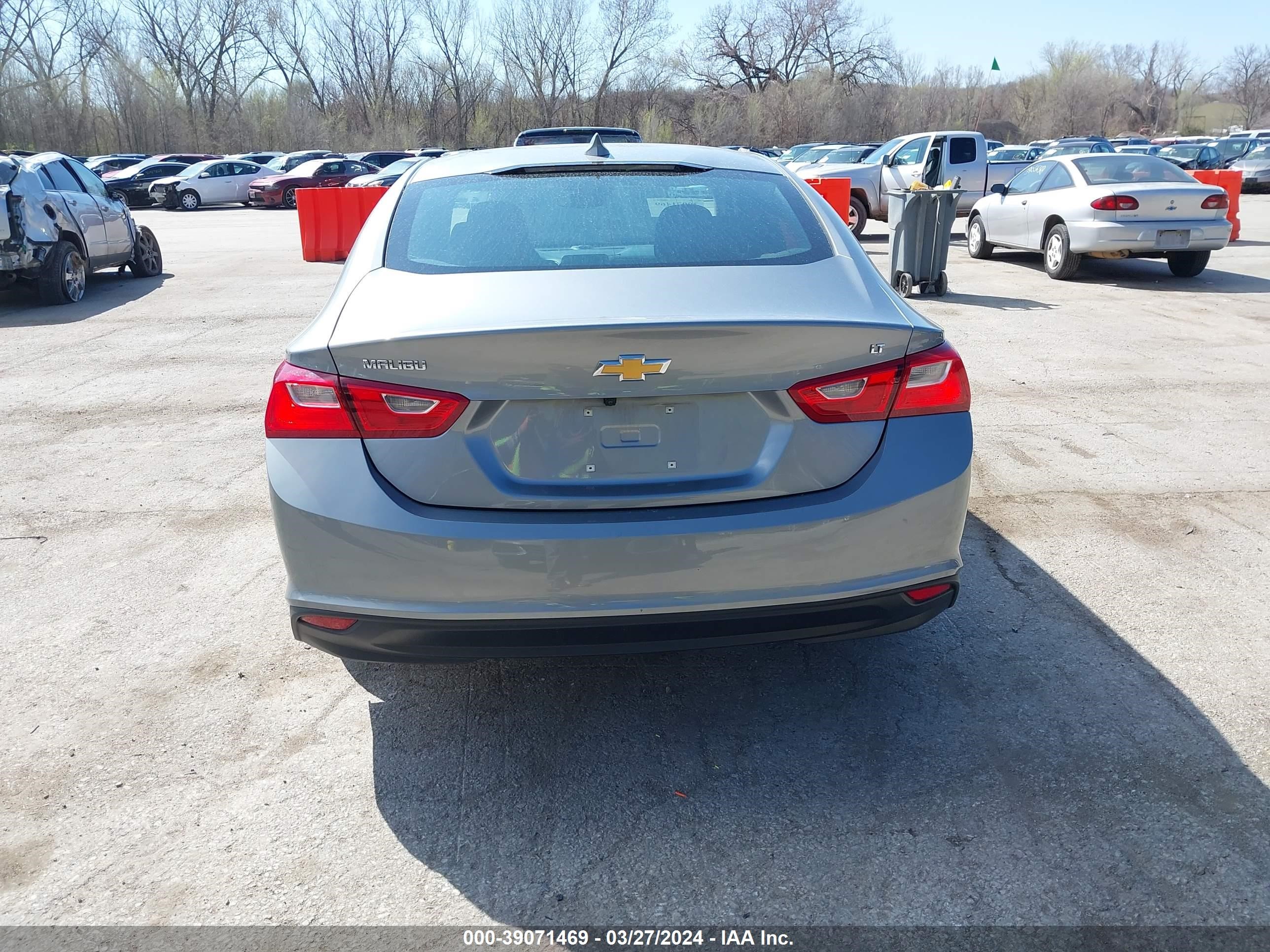 Photo 15 VIN: 1G1ZD5ST6PF221344 - CHEVROLET MALIBU 