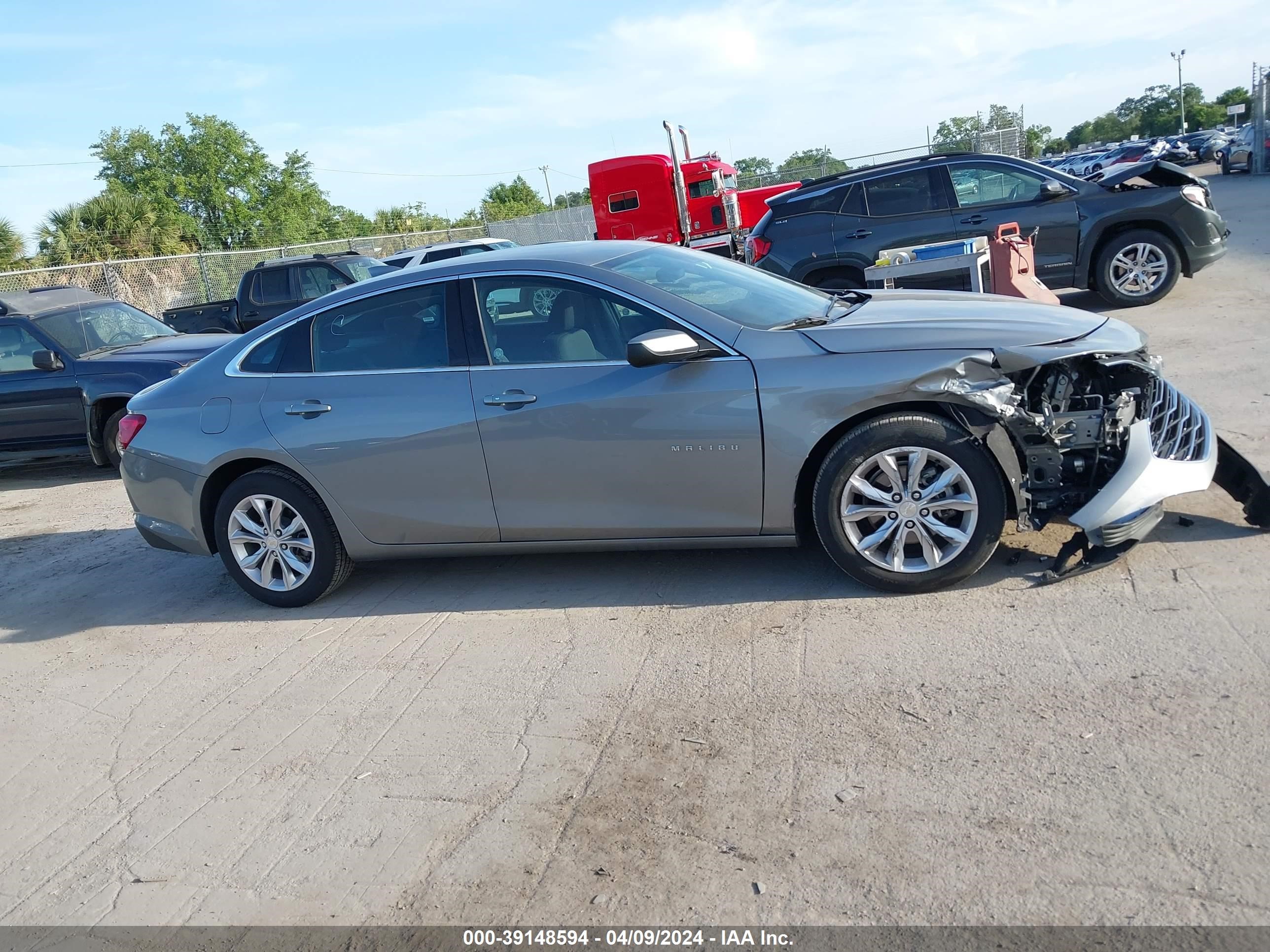 Photo 12 VIN: 1G1ZD5ST6PF234952 - CHEVROLET MALIBU 