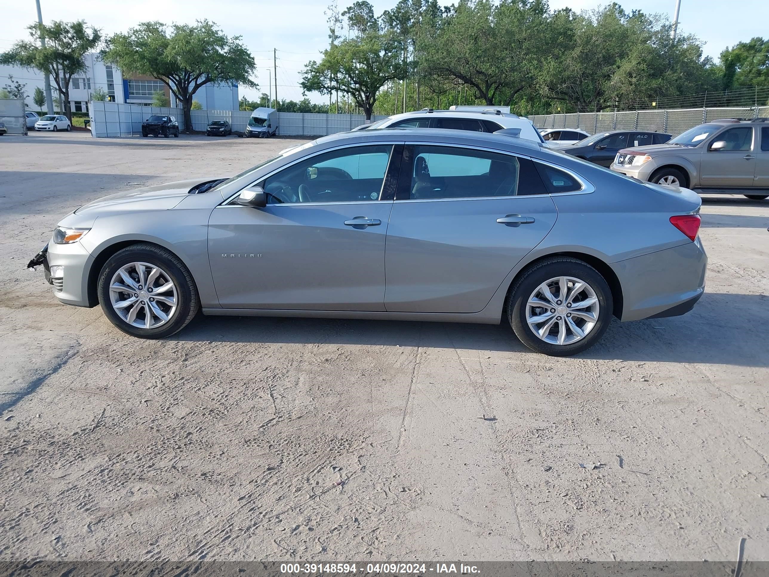 Photo 13 VIN: 1G1ZD5ST6PF234952 - CHEVROLET MALIBU 