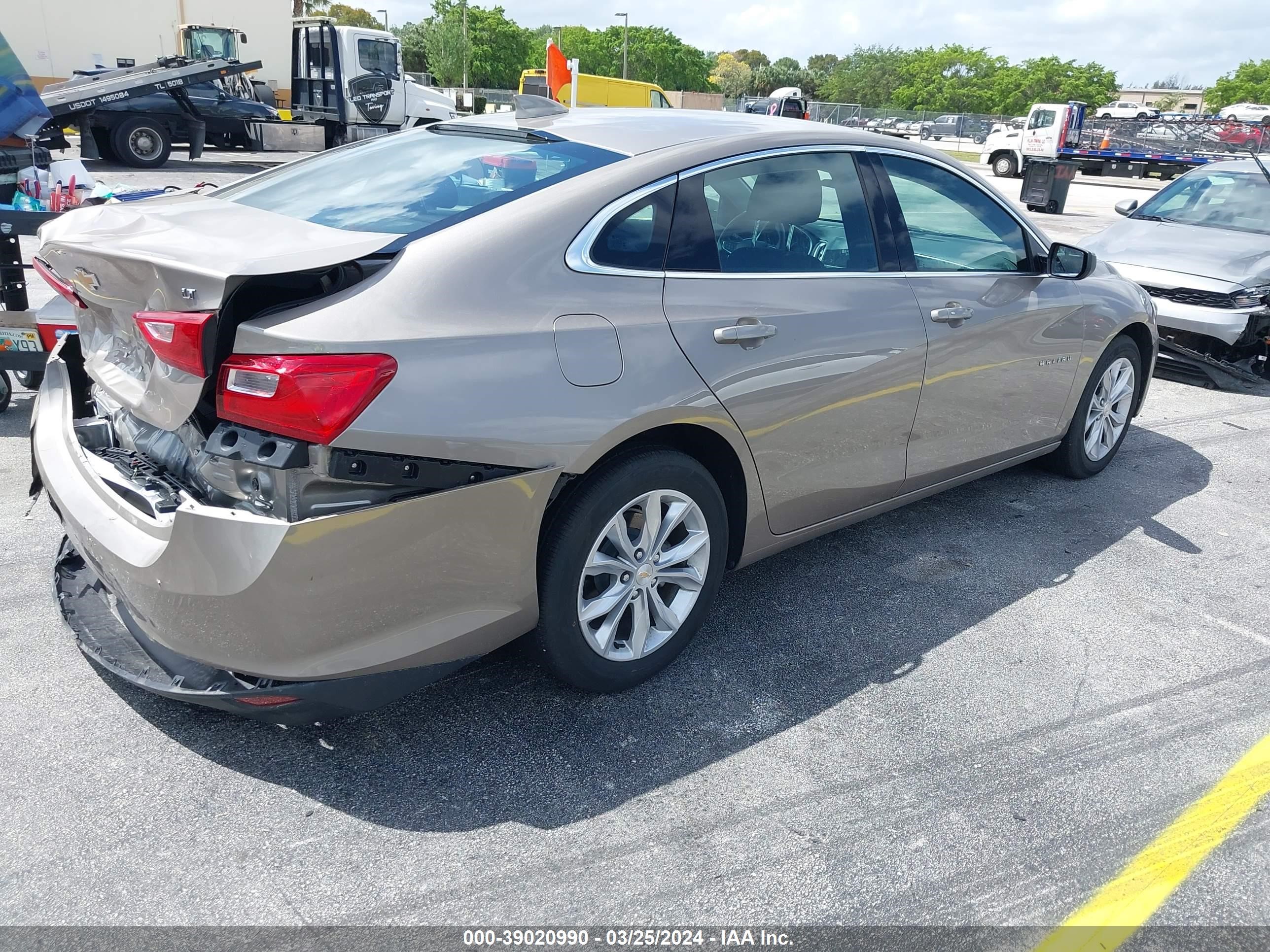 Photo 3 VIN: 1G1ZD5ST6PF253470 - CHEVROLET MALIBU 