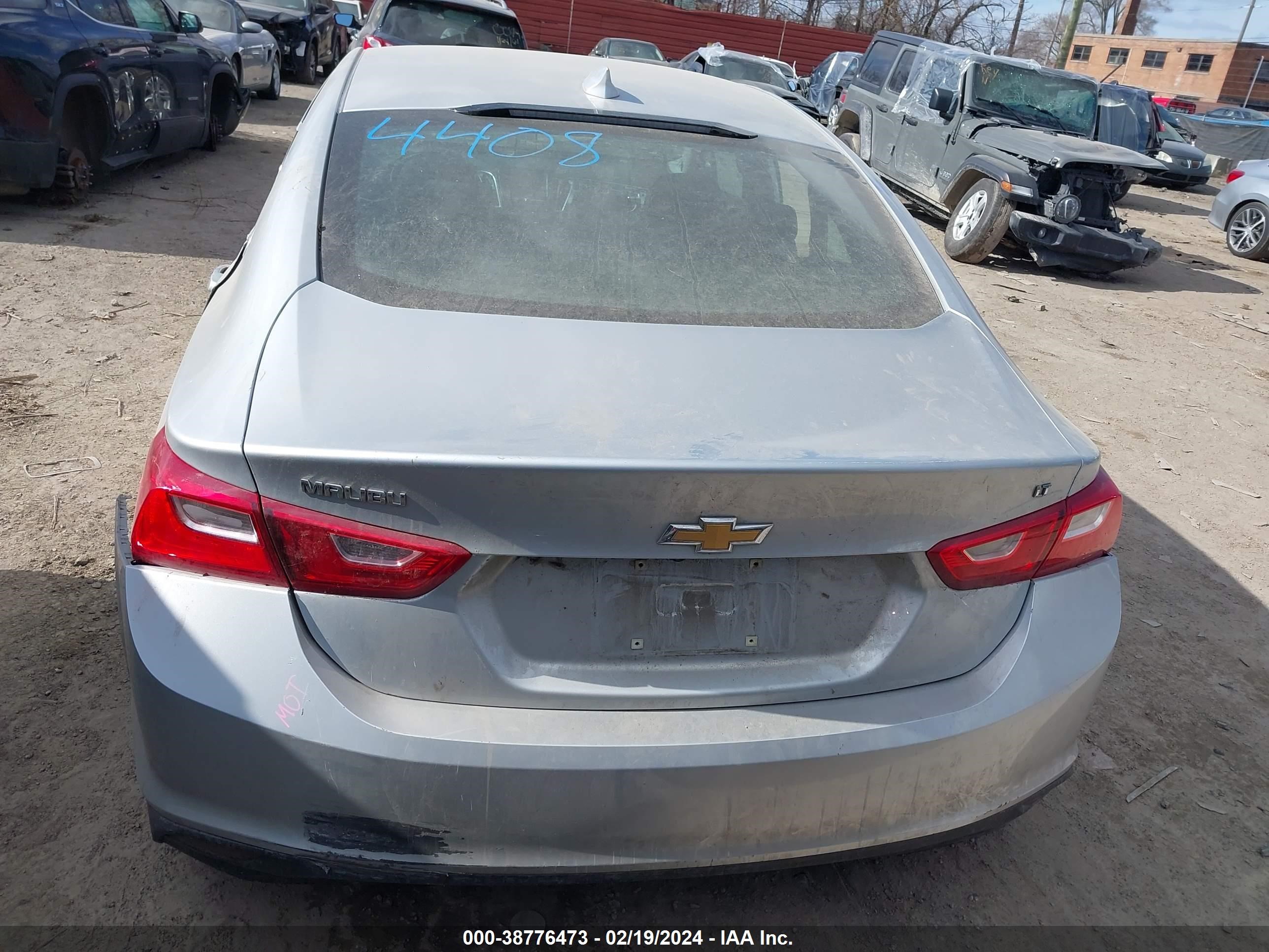 Photo 14 VIN: 1G1ZD5ST7JF184408 - CHEVROLET MALIBU 