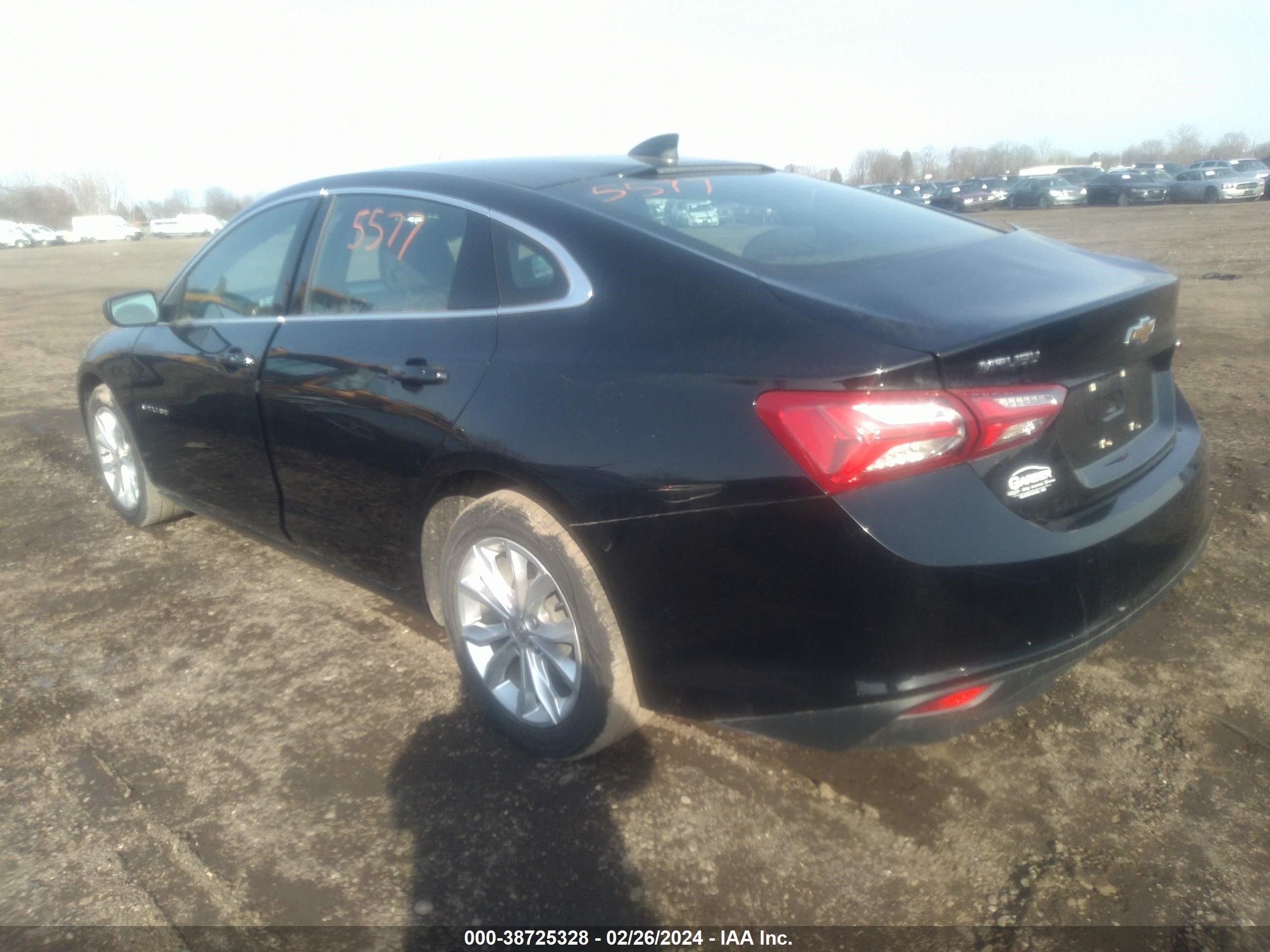 Photo 2 VIN: 1G1ZD5ST7LF029327 - CHEVROLET MALIBU 