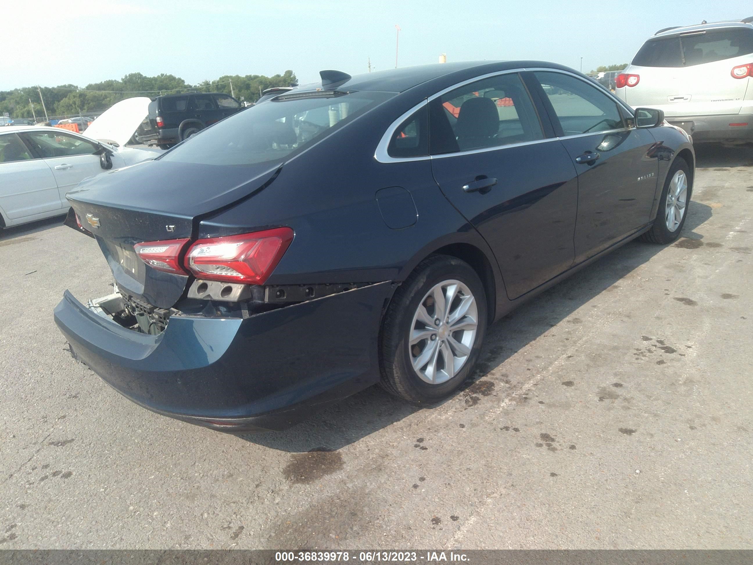 Photo 3 VIN: 1G1ZD5ST7LF060299 - CHEVROLET MALIBU 