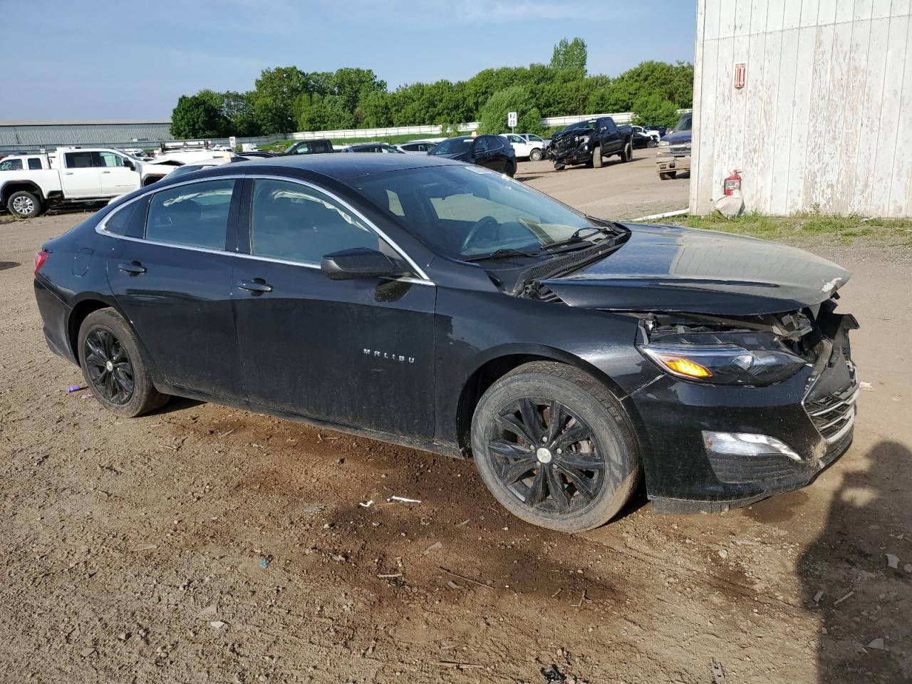 Photo 3 VIN: 1G1ZD5ST7LF064840 - CHEVROLET MALIBU 