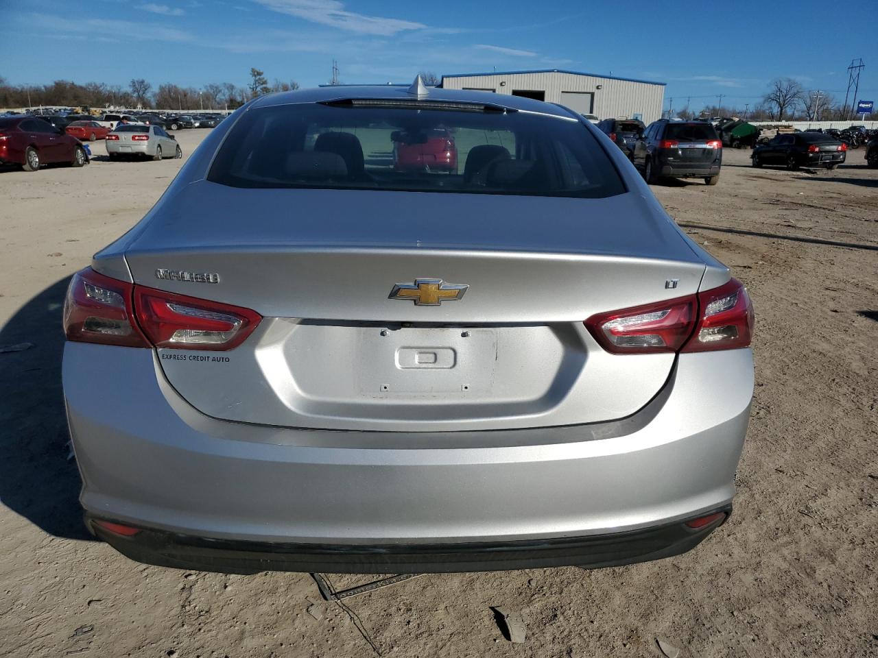 Photo 5 VIN: 1G1ZD5ST7LF100879 - CHEVROLET MALIBU 