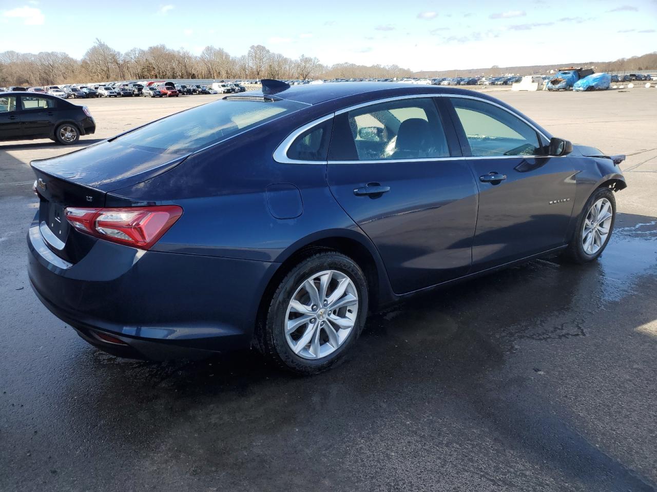 Photo 2 VIN: 1G1ZD5ST7NF116082 - CHEVROLET MALIBU 