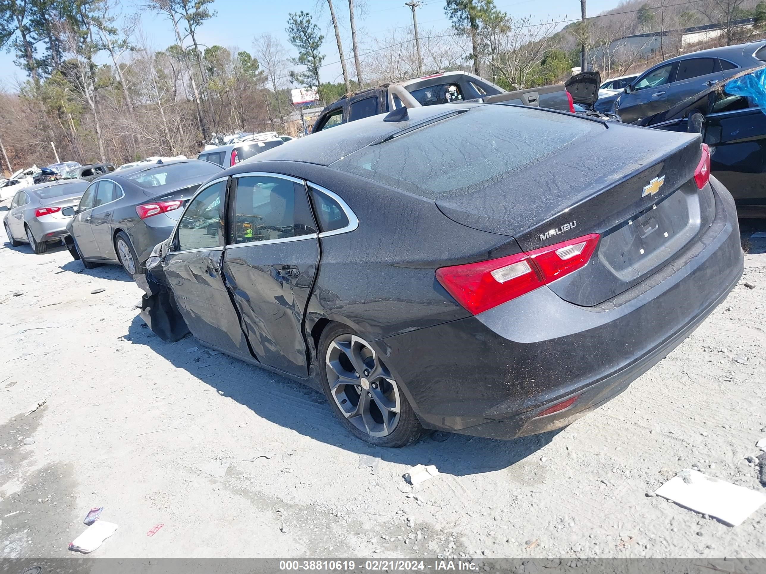 Photo 2 VIN: 1G1ZD5ST7PF160845 - CHEVROLET MALIBU 