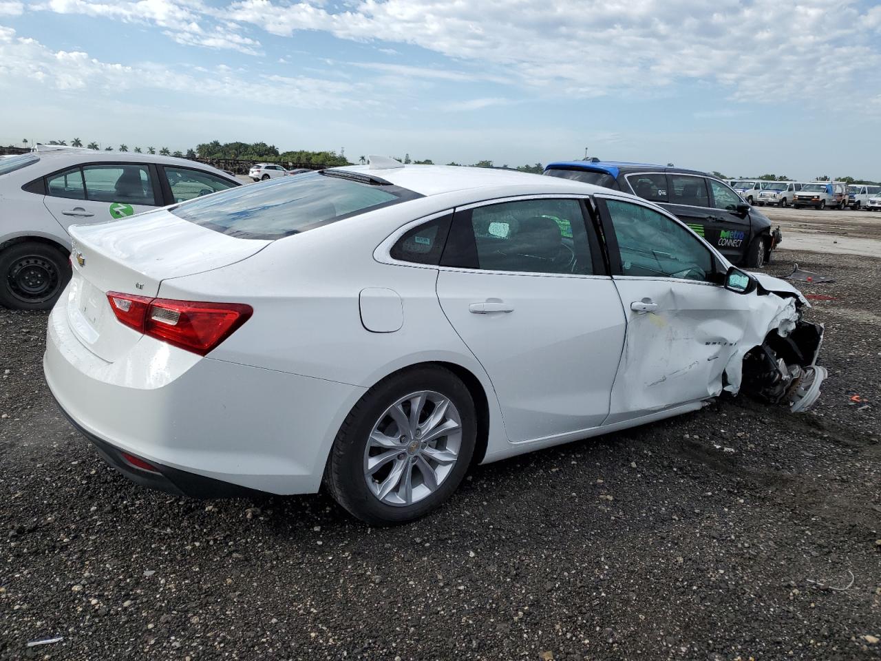 Photo 2 VIN: 1G1ZD5ST7PF162157 - CHEVROLET MALIBU 