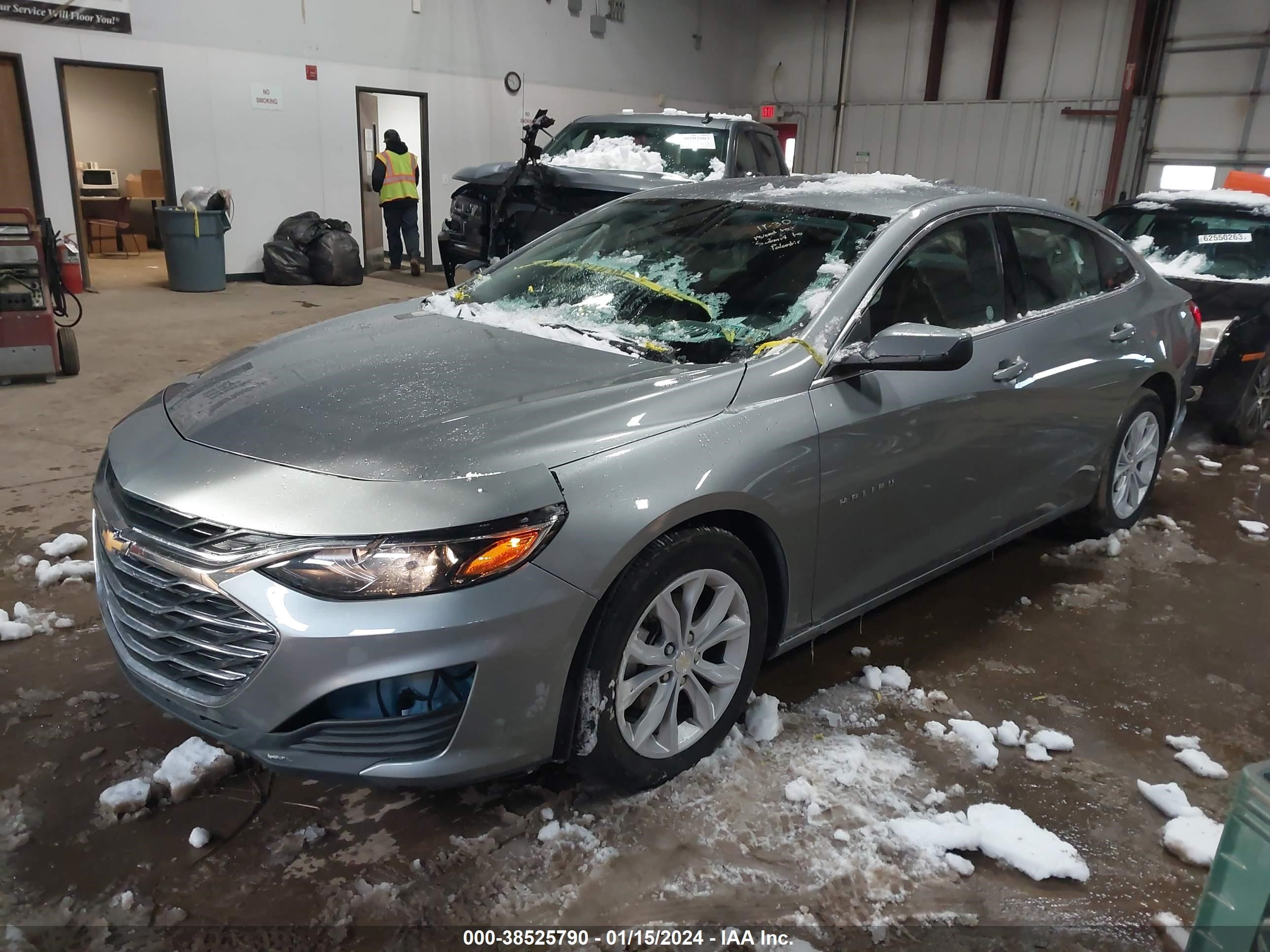 Photo 1 VIN: 1G1ZD5ST7PF171330 - CHEVROLET MALIBU 