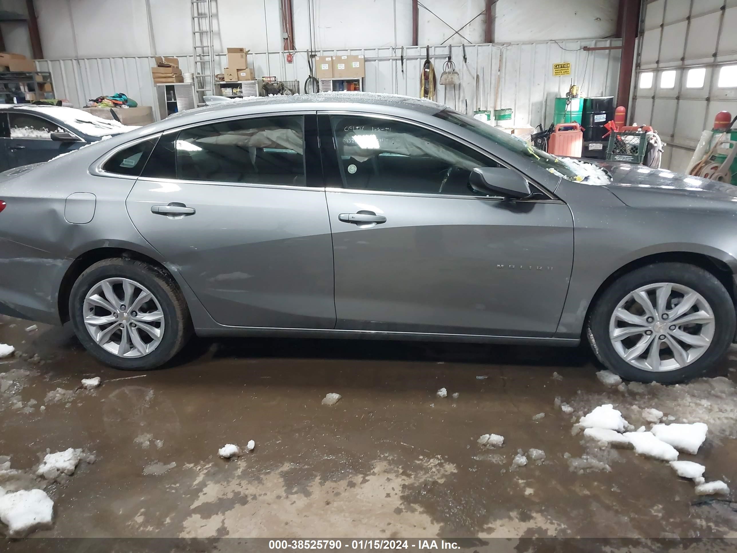 Photo 12 VIN: 1G1ZD5ST7PF171330 - CHEVROLET MALIBU 