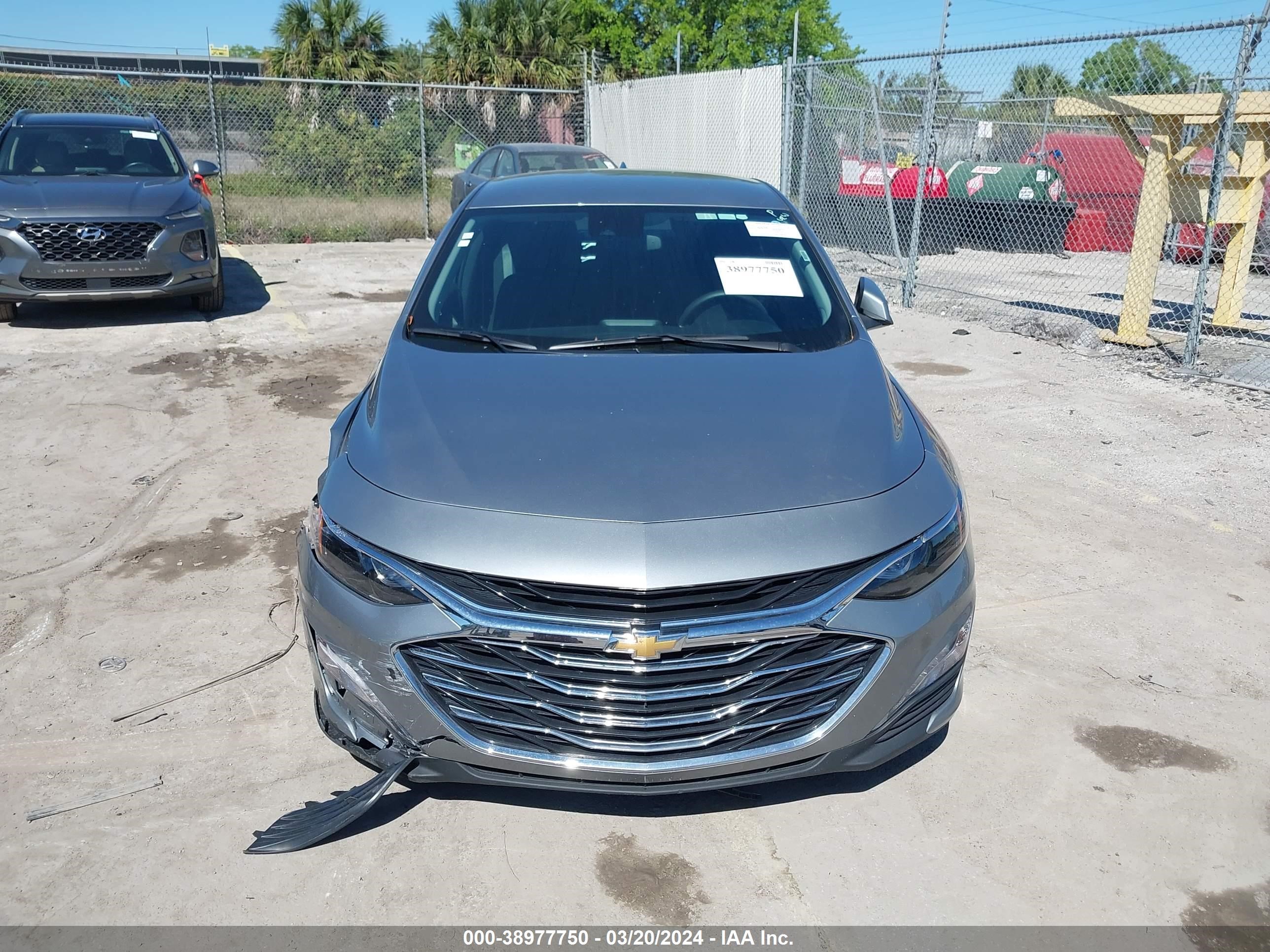 Photo 11 VIN: 1G1ZD5ST7RF118808 - CHEVROLET MALIBU 