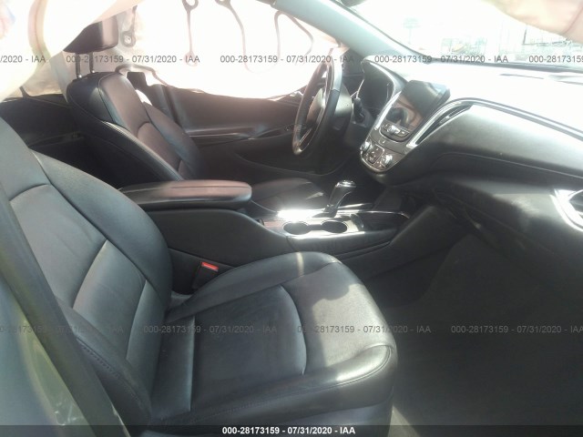 Photo 4 VIN: 1G1ZD5ST8JF131233 - CHEVROLET MALIBU 