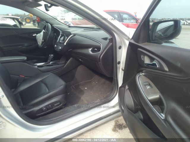 Photo 4 VIN: 1G1ZD5ST8JF138294 - CHEVROLET MALIBU 