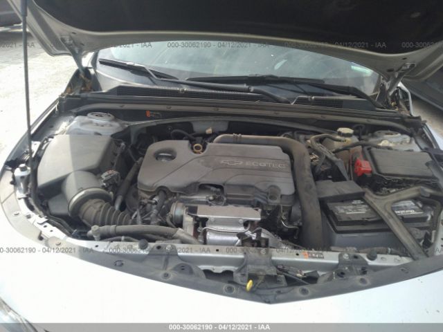 Photo 9 VIN: 1G1ZD5ST8JF138294 - CHEVROLET MALIBU 