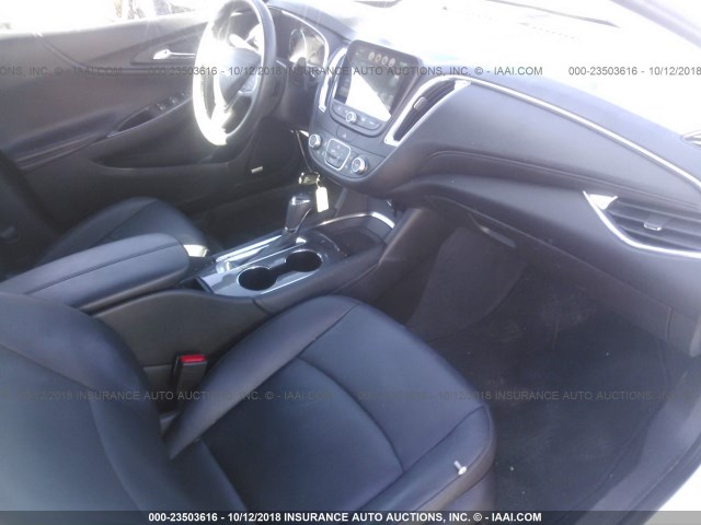 Photo 4 VIN: 1G1ZD5ST8JF180836 - CHEVROLET MALIBU 