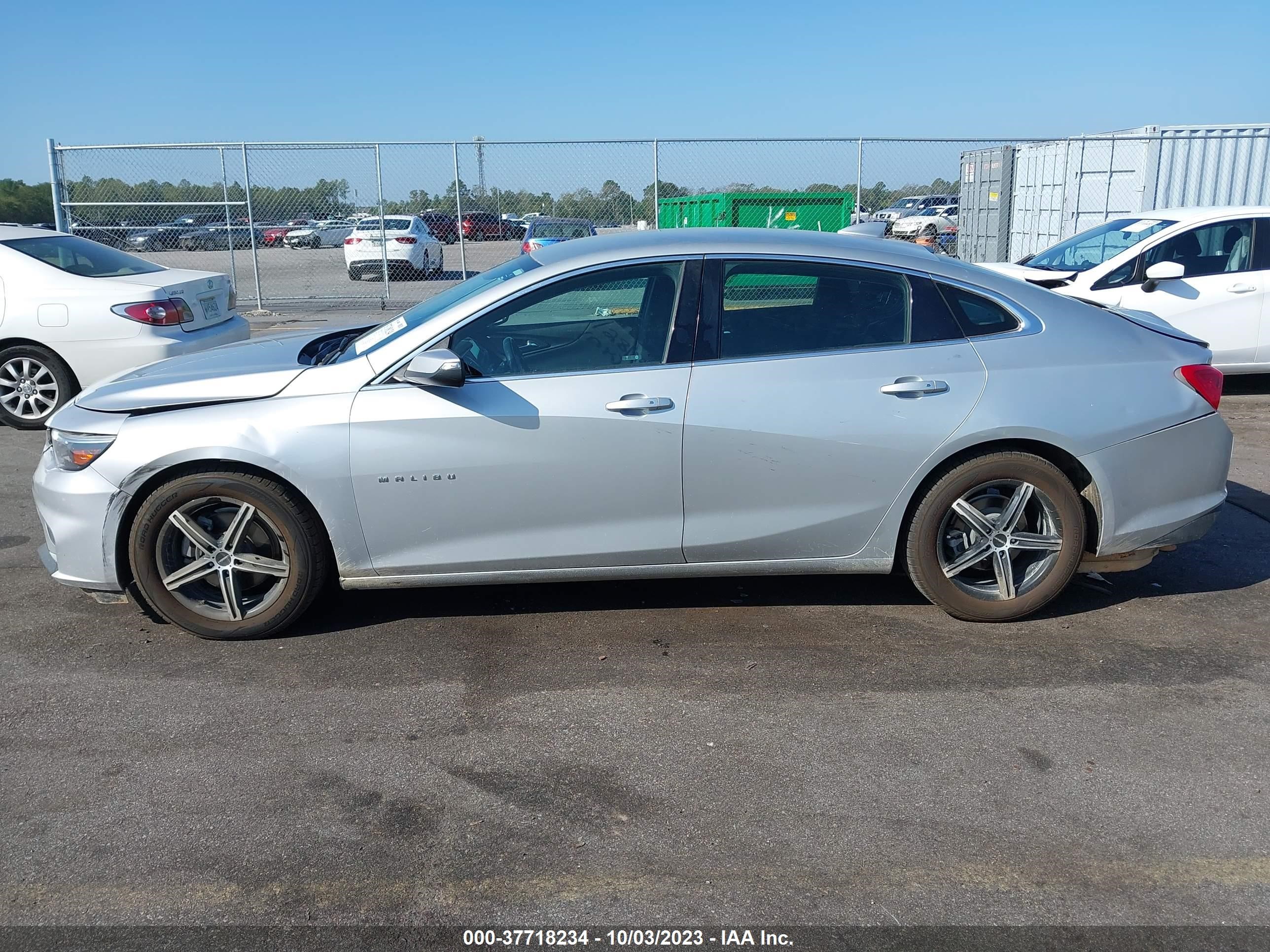 Photo 13 VIN: 1G1ZD5ST8JF249623 - CHEVROLET MALIBU 