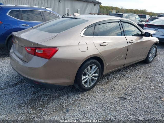 Photo 3 VIN: 1G1ZD5ST8JF267930 - CHEVROLET MALIBU 