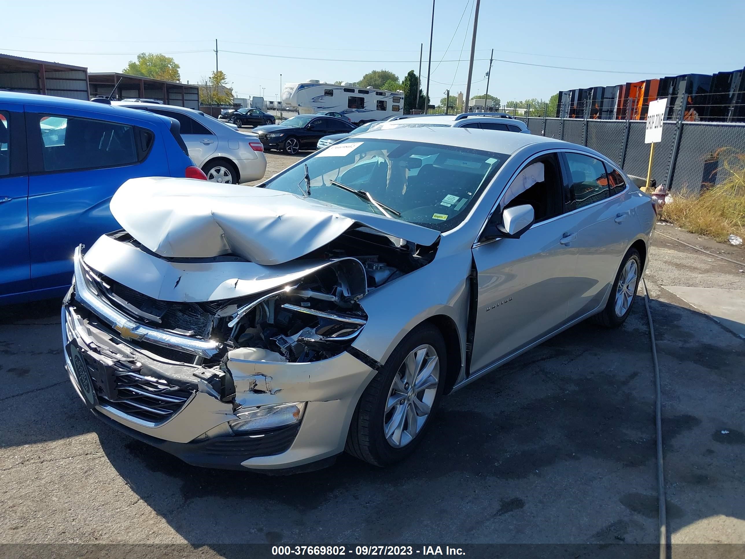 Photo 1 VIN: 1G1ZD5ST8LF070808 - CHEVROLET MALIBU 