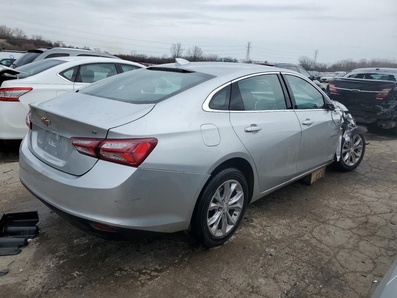 Photo 2 VIN: 1G1ZD5ST8MF024607 - CHEVROLET MALIBU 