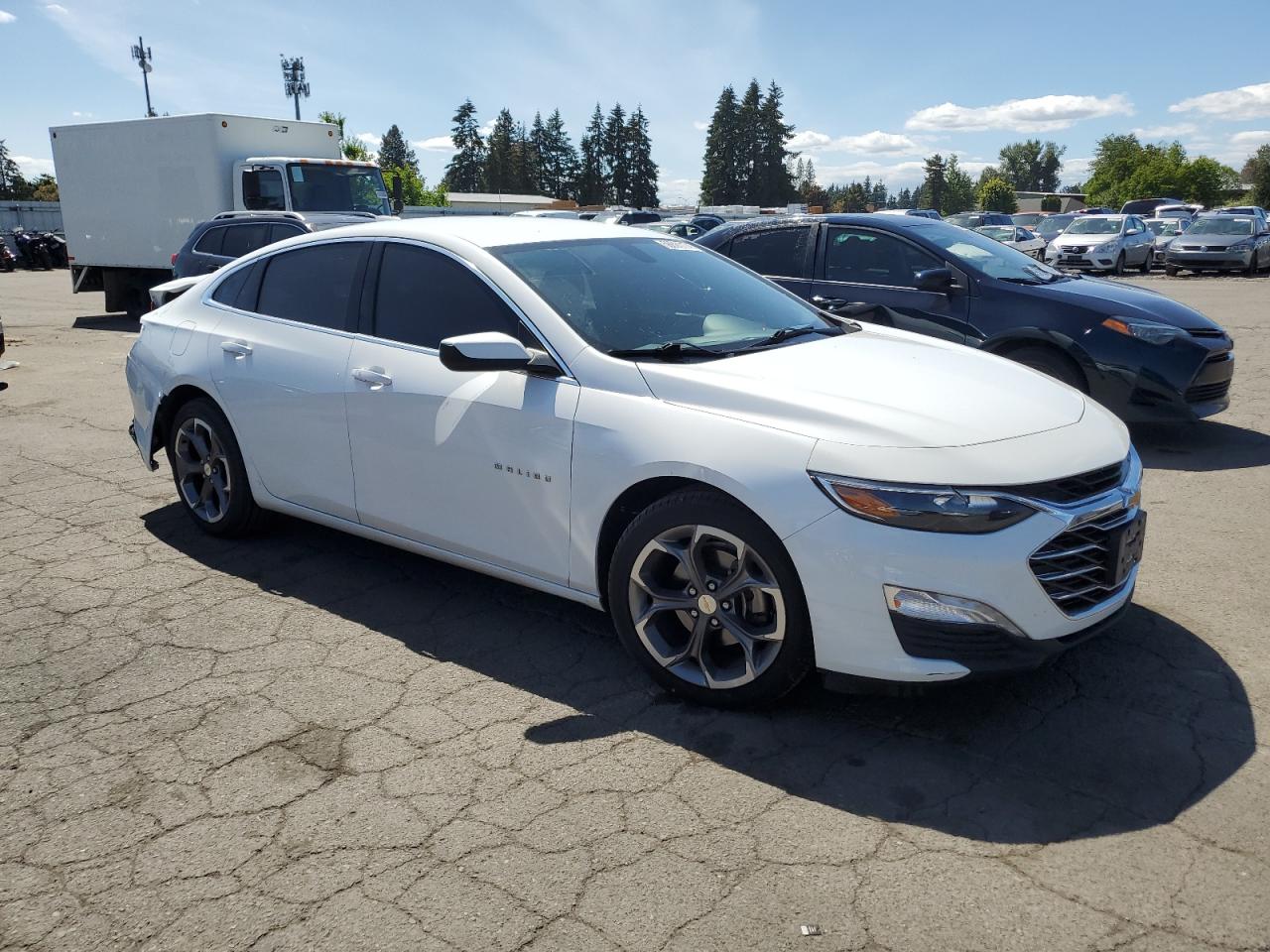 Photo 3 VIN: 1G1ZD5ST8NF102949 - CHEVROLET MALIBU 