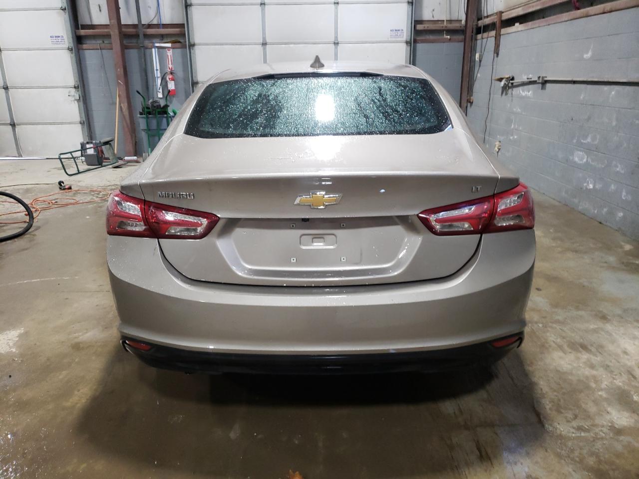 Photo 5 VIN: 1G1ZD5ST8NF135594 - CHEVROLET MALIBU 