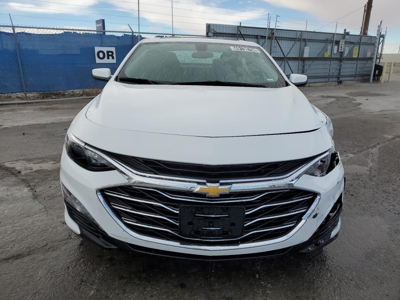 Photo 4 VIN: 1G1ZD5ST8NF169602 - CHEVROLET MALIBU 