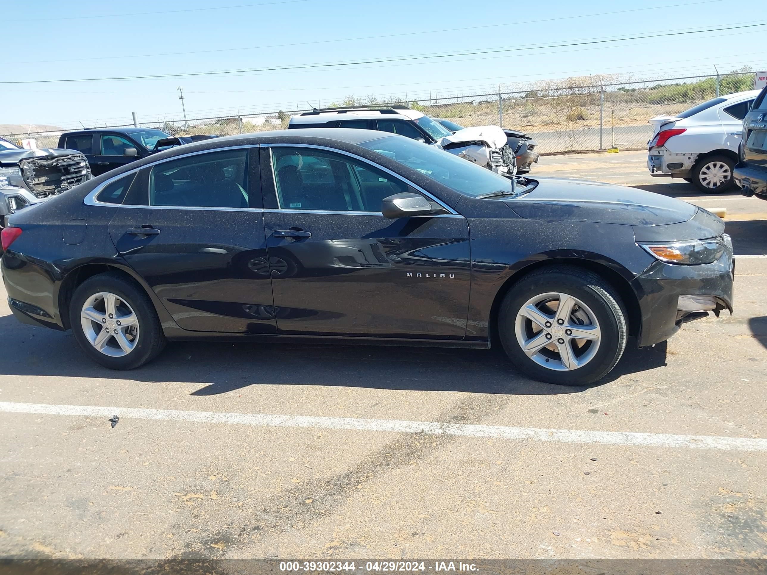 Photo 12 VIN: 1G1ZD5ST8PF202908 - CHEVROLET MALIBU 