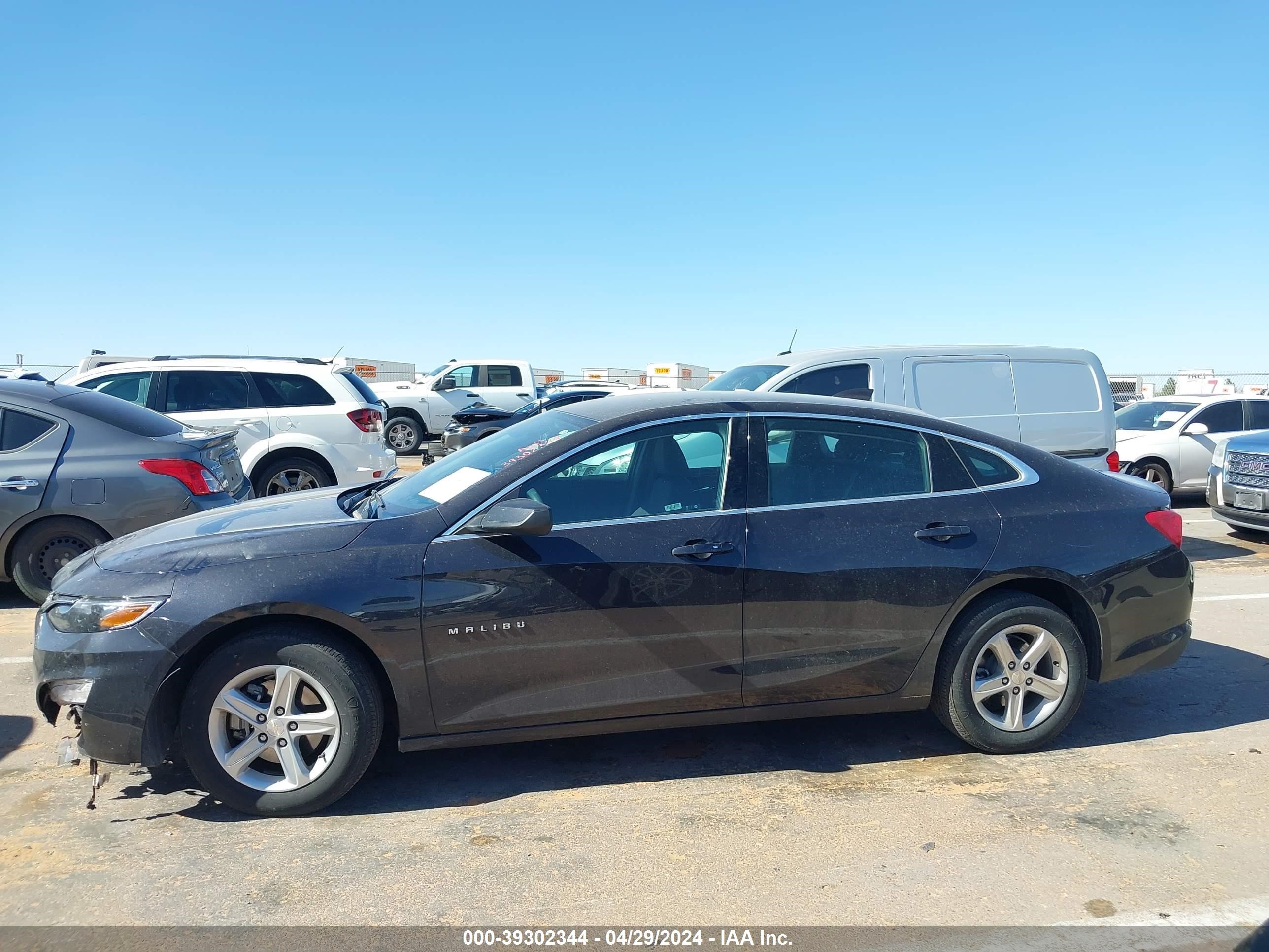 Photo 13 VIN: 1G1ZD5ST8PF202908 - CHEVROLET MALIBU 