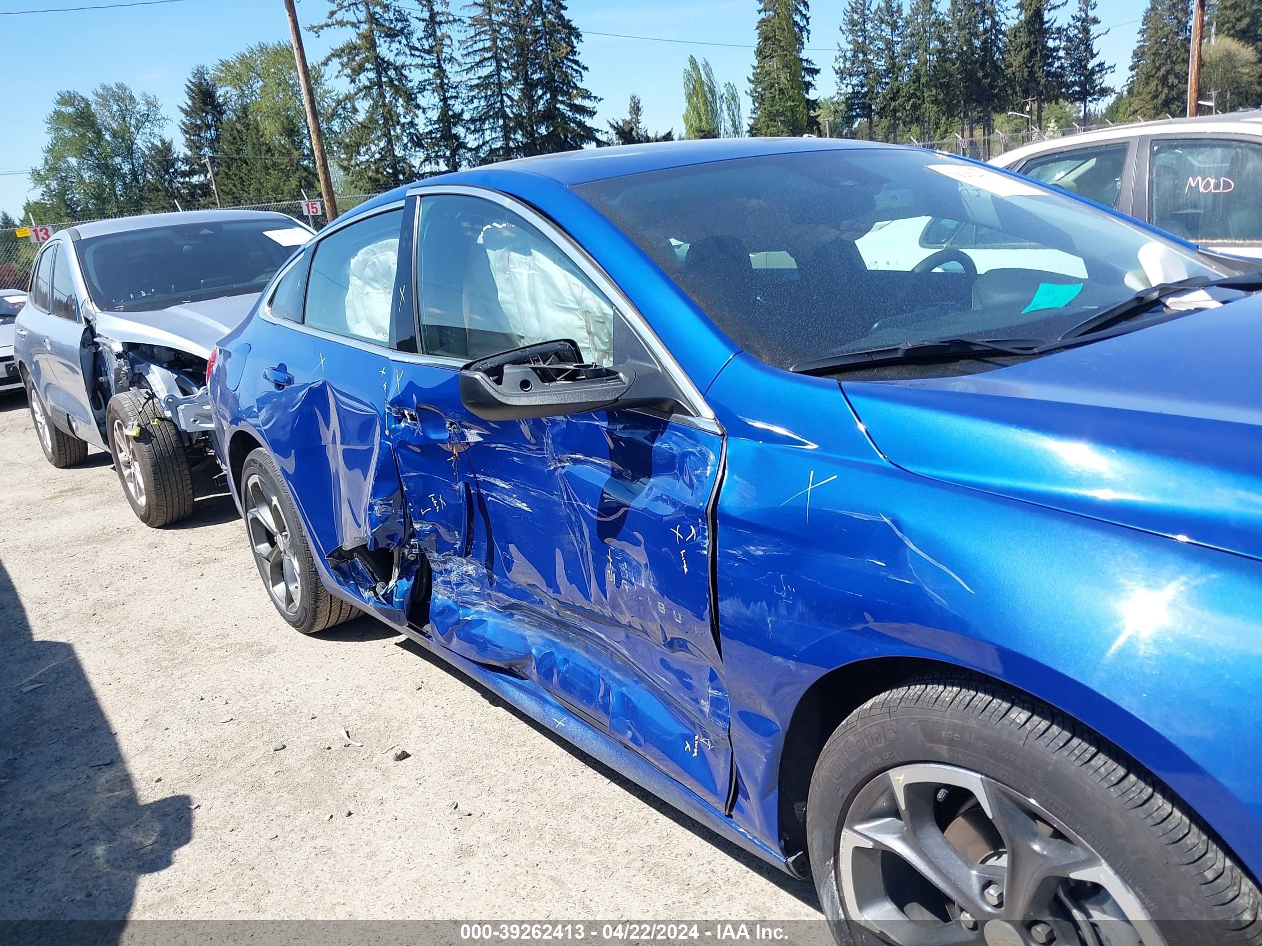 Photo 5 VIN: 1G1ZD5ST8PF239666 - CHEVROLET MALIBU 