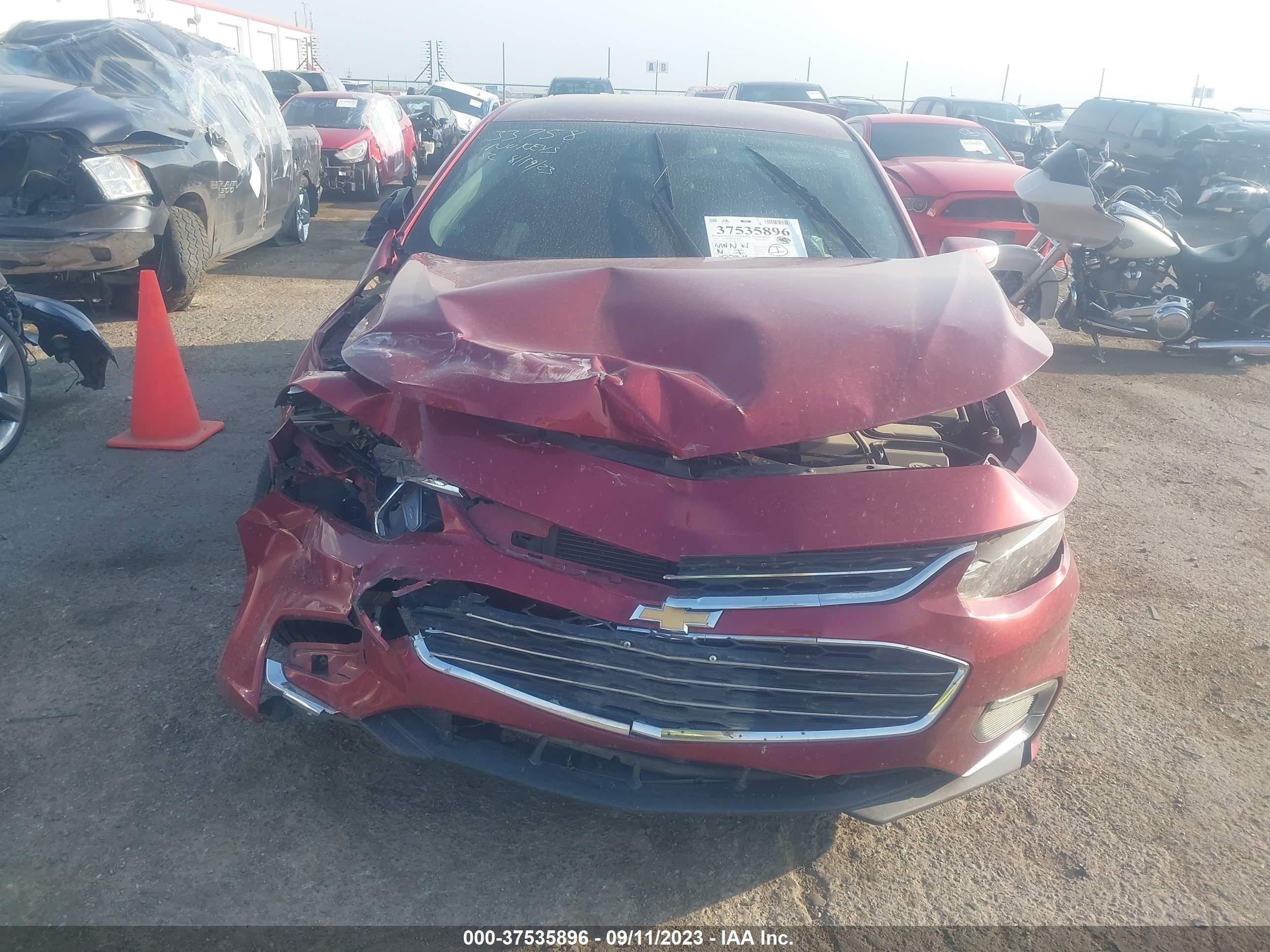 Photo 10 VIN: 1G1ZD5ST9JF188623 - CHEVROLET MALIBU 